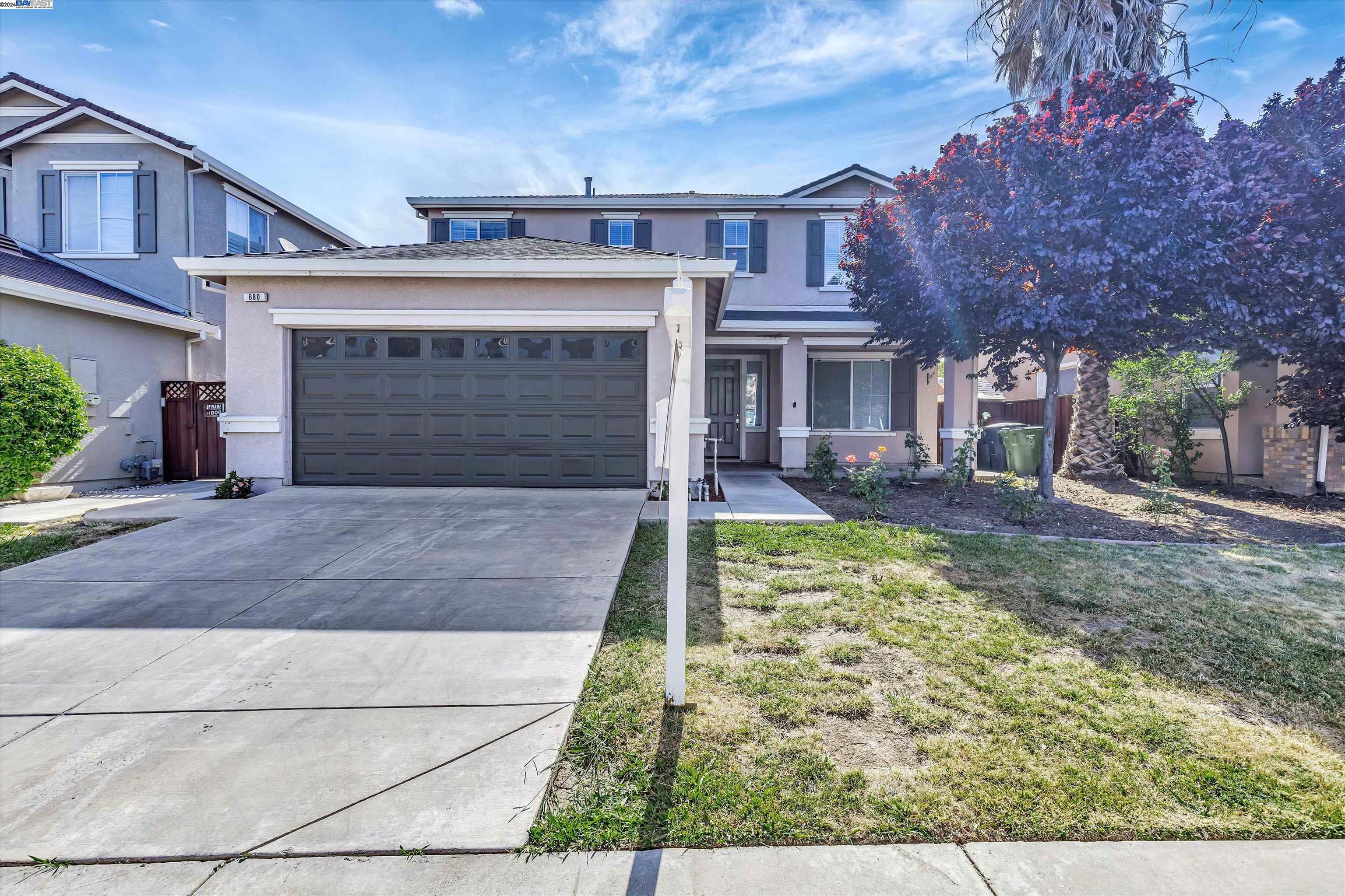 Detail Gallery Image 1 of 1 For 680 Saffron Dr, Tracy,  CA 95377 - 5 Beds | 3 Baths
