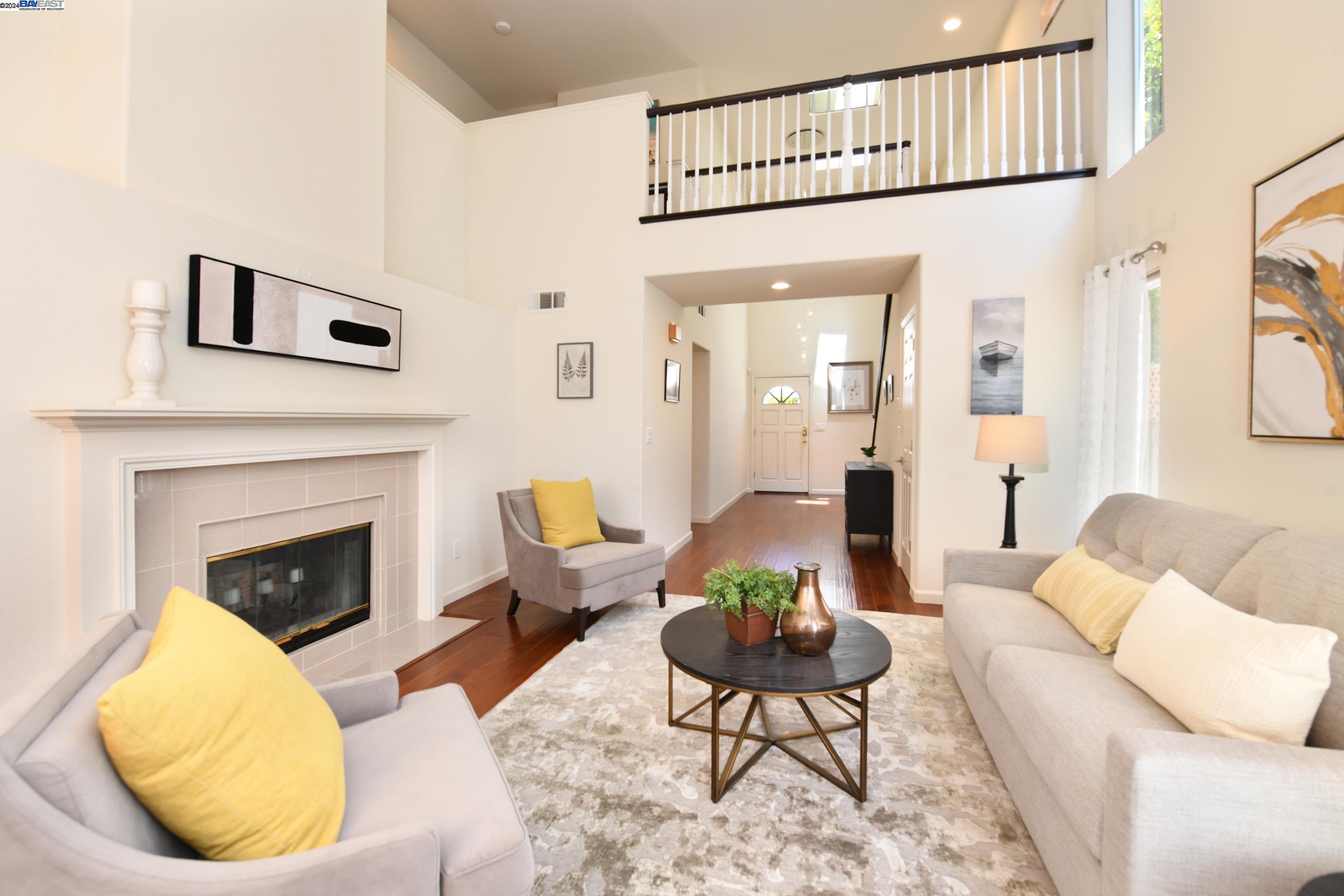 Detail Gallery Image 1 of 1 For 1090 Vista Pointe Circle, San Ramon,  CA 94582 - 3 Beds | 2/1 Baths