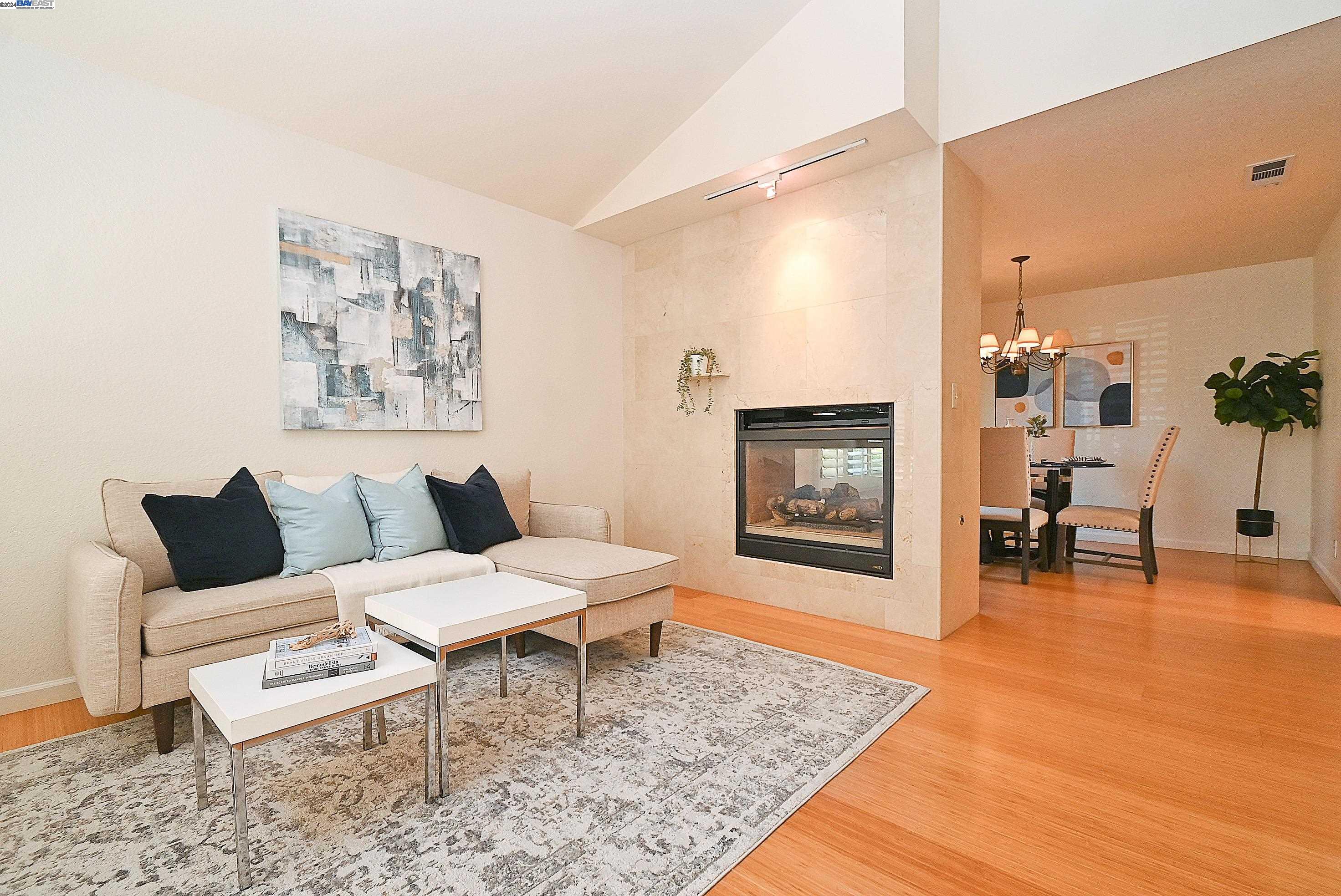 Photo #5: 41061588 Listing 