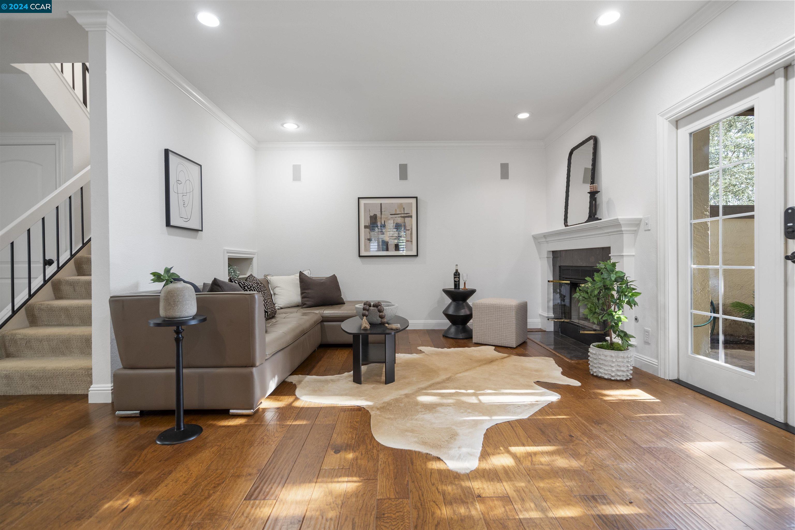 Photo #2: 41061595 Listing 