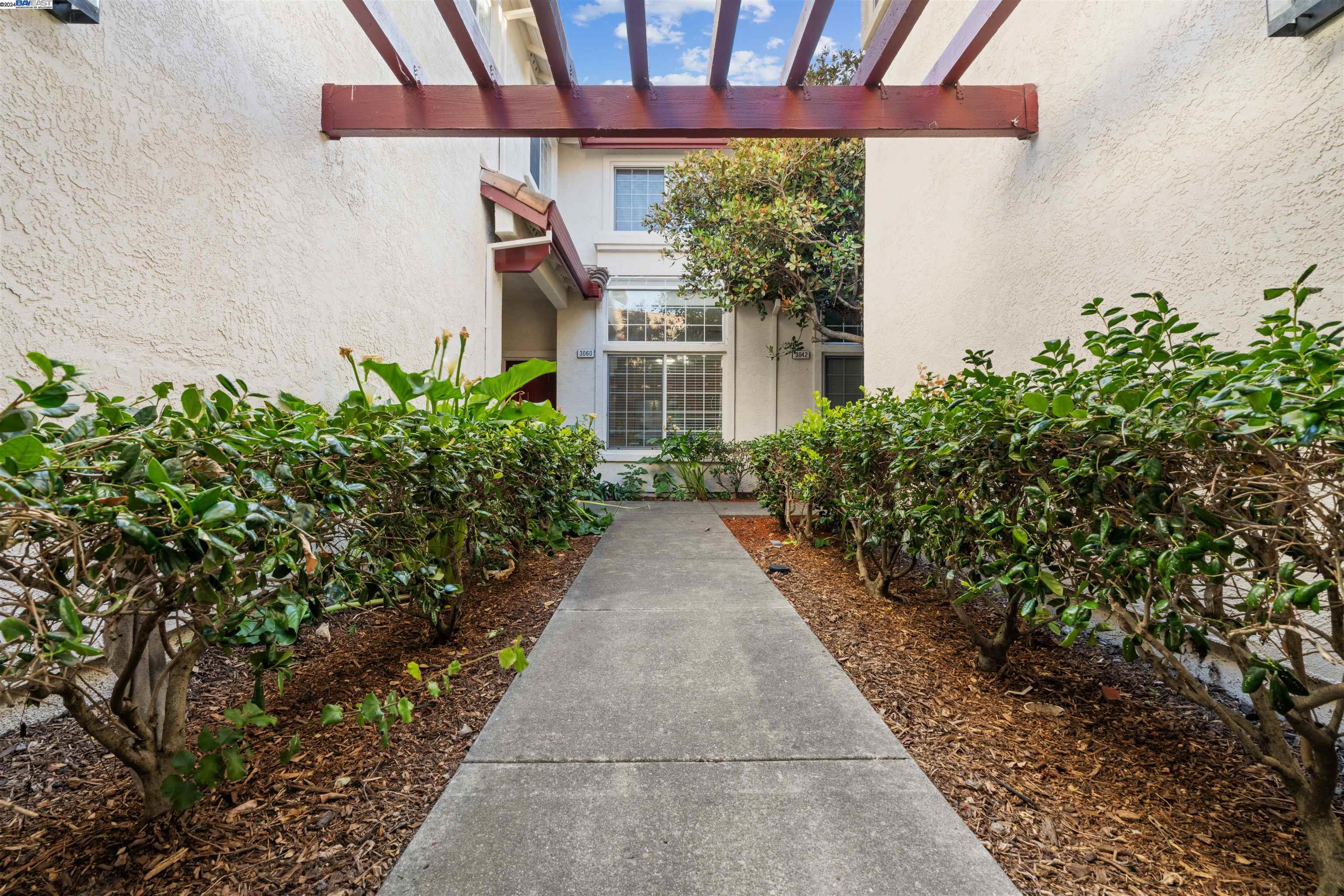 Detail Gallery Image 1 of 1 For 3060 Bolero, Pleasanton,  CA 94588 - 3 Beds | 2/1 Baths