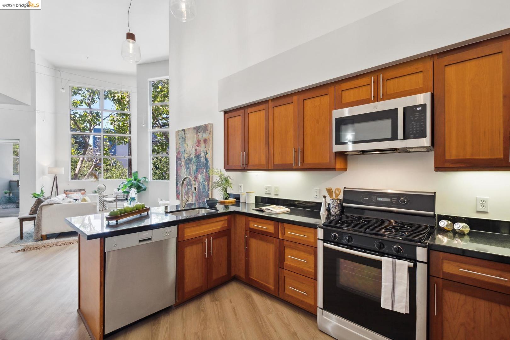 Photo #6: 41061610 Listing 