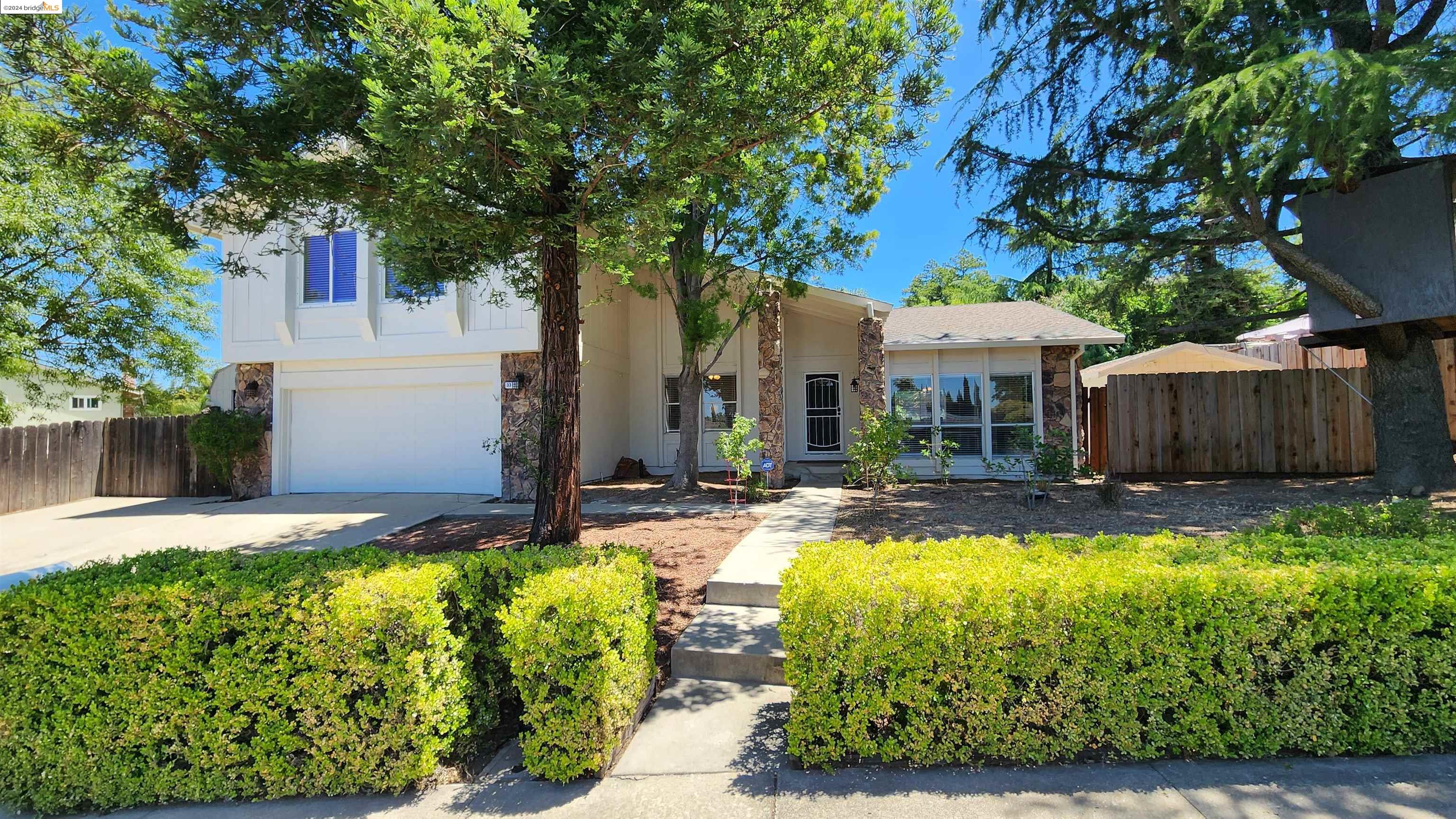 Detail Gallery Image 1 of 1 For 3311 Ashburton Dr, Antioch,  CA 94509 - 4 Beds | 2/1 Baths