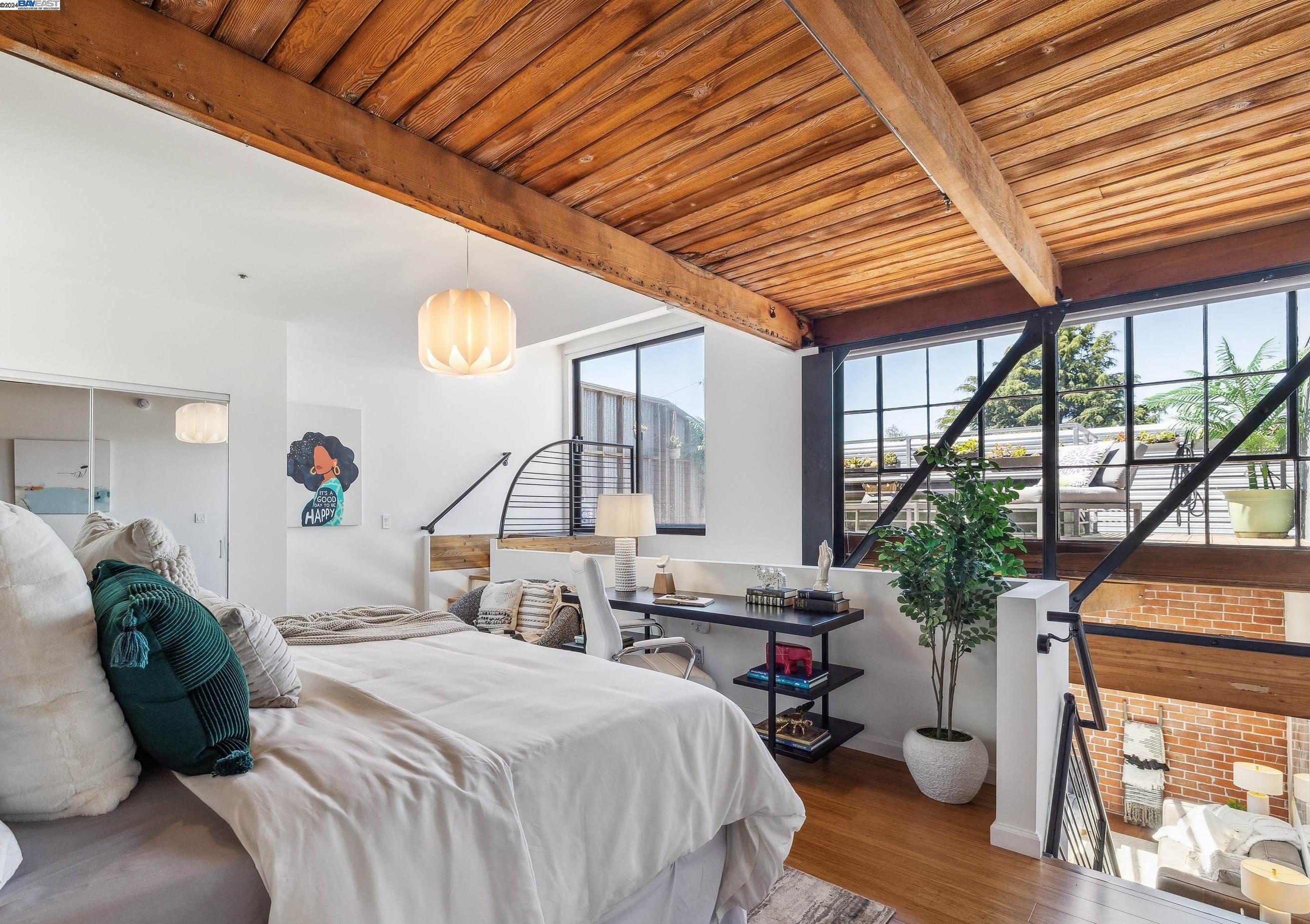 More Details about MLS # 41061662 : 1250 POWELL ST # 9