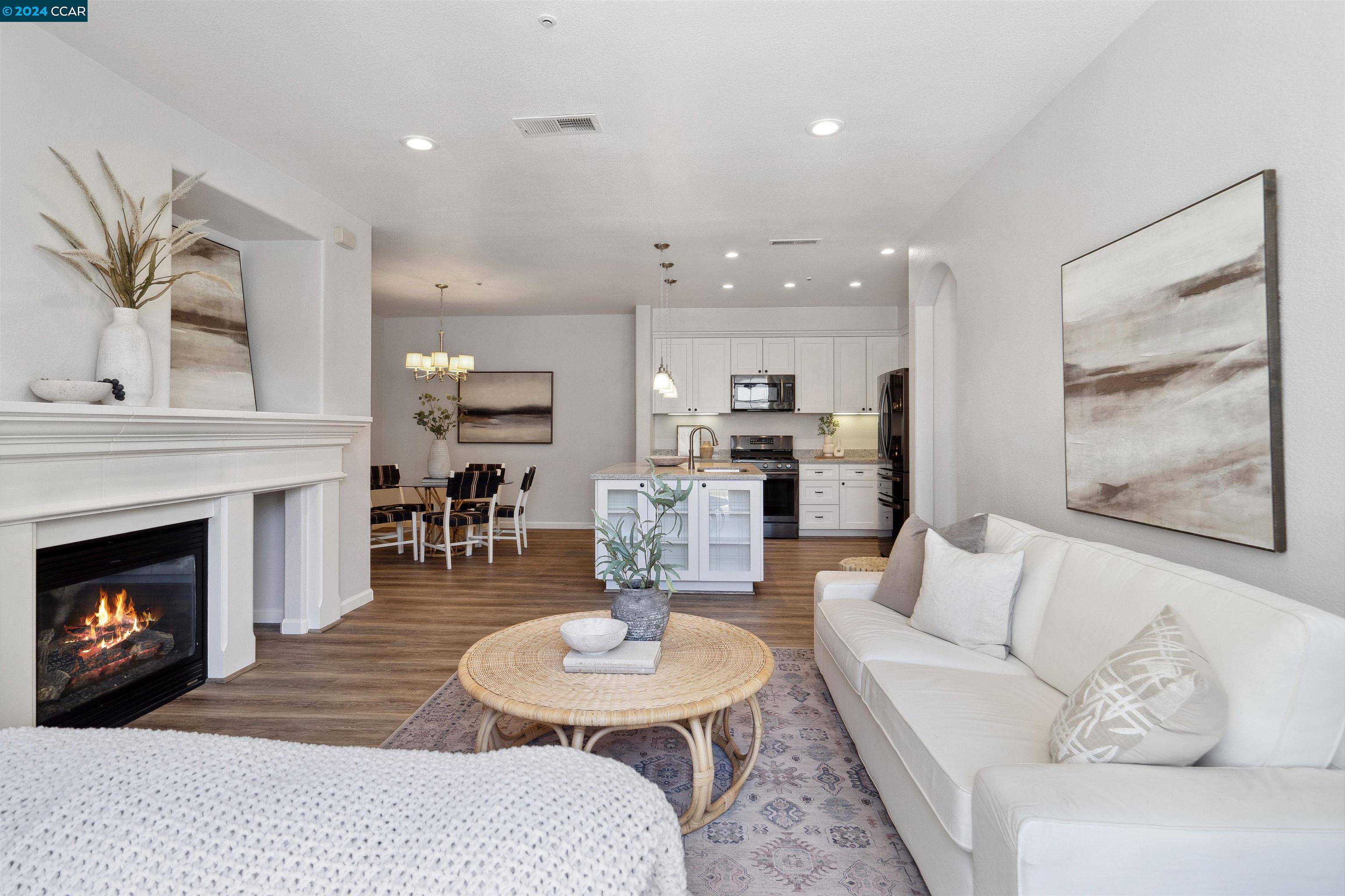 Photo #6: 41061849 Listing 