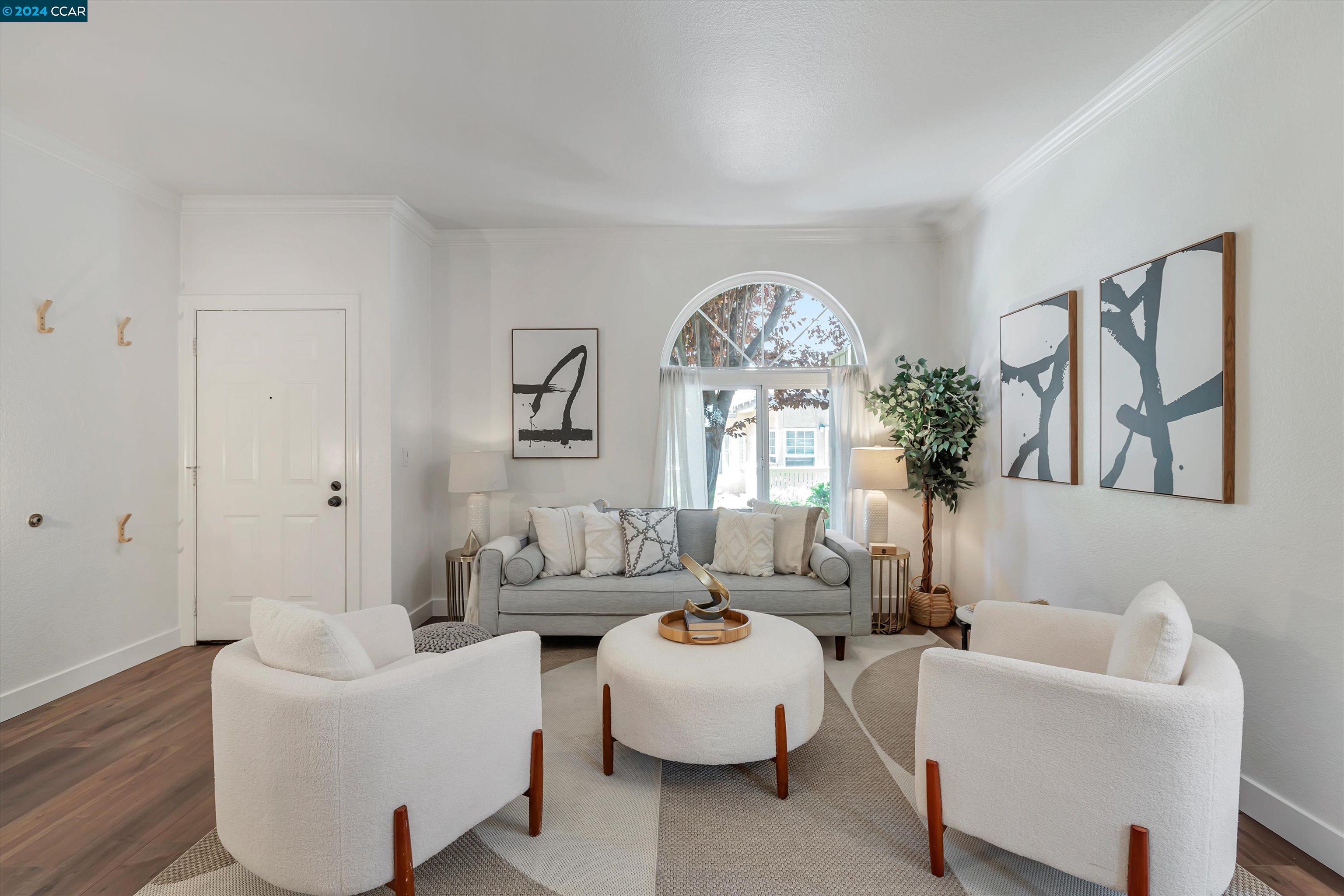 Photo #2: 41061868 Listing 