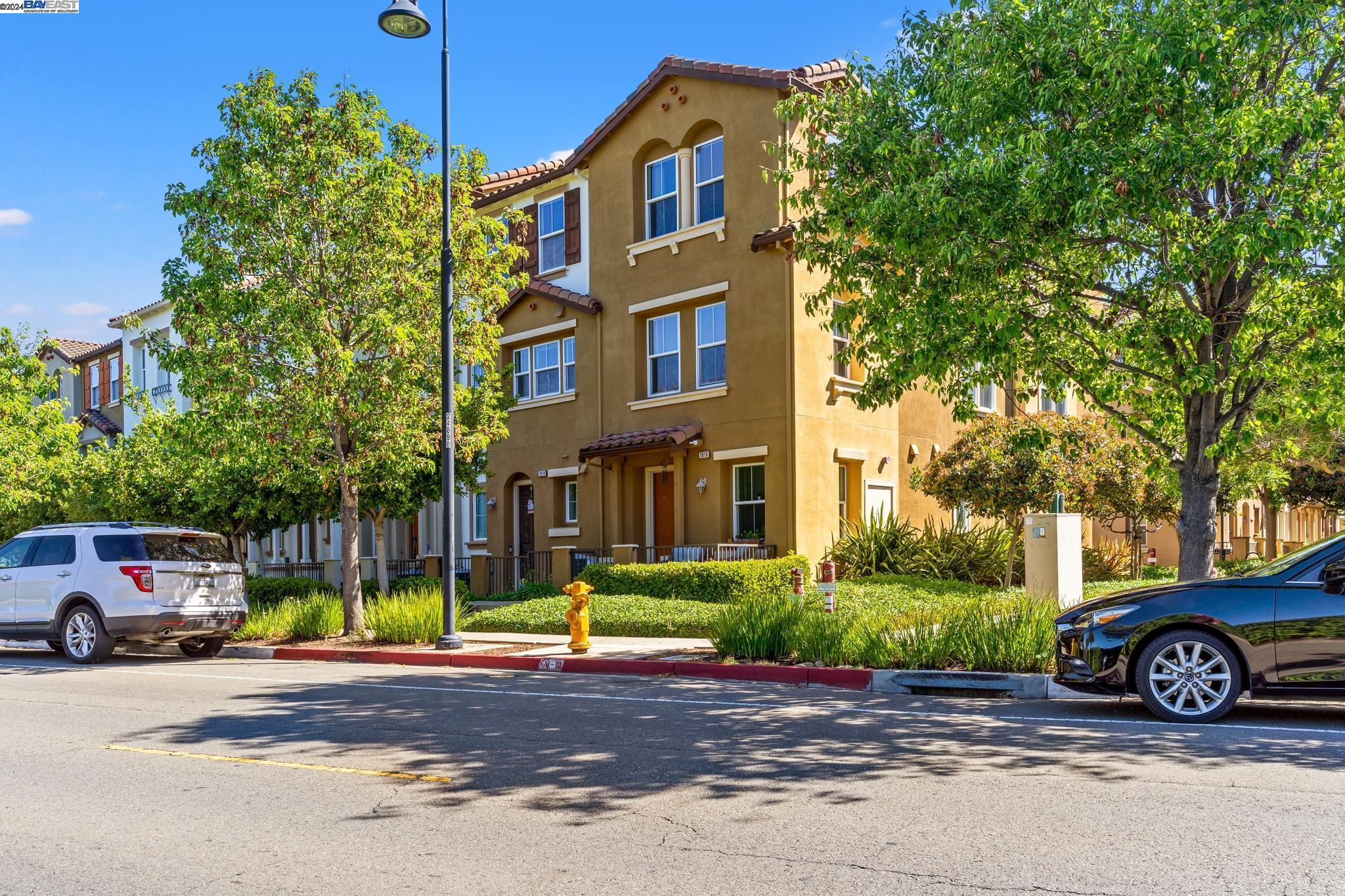 Photo #2: 41061872 Listing 