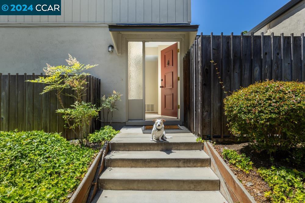 Photo #2: 41061899 Listing 
