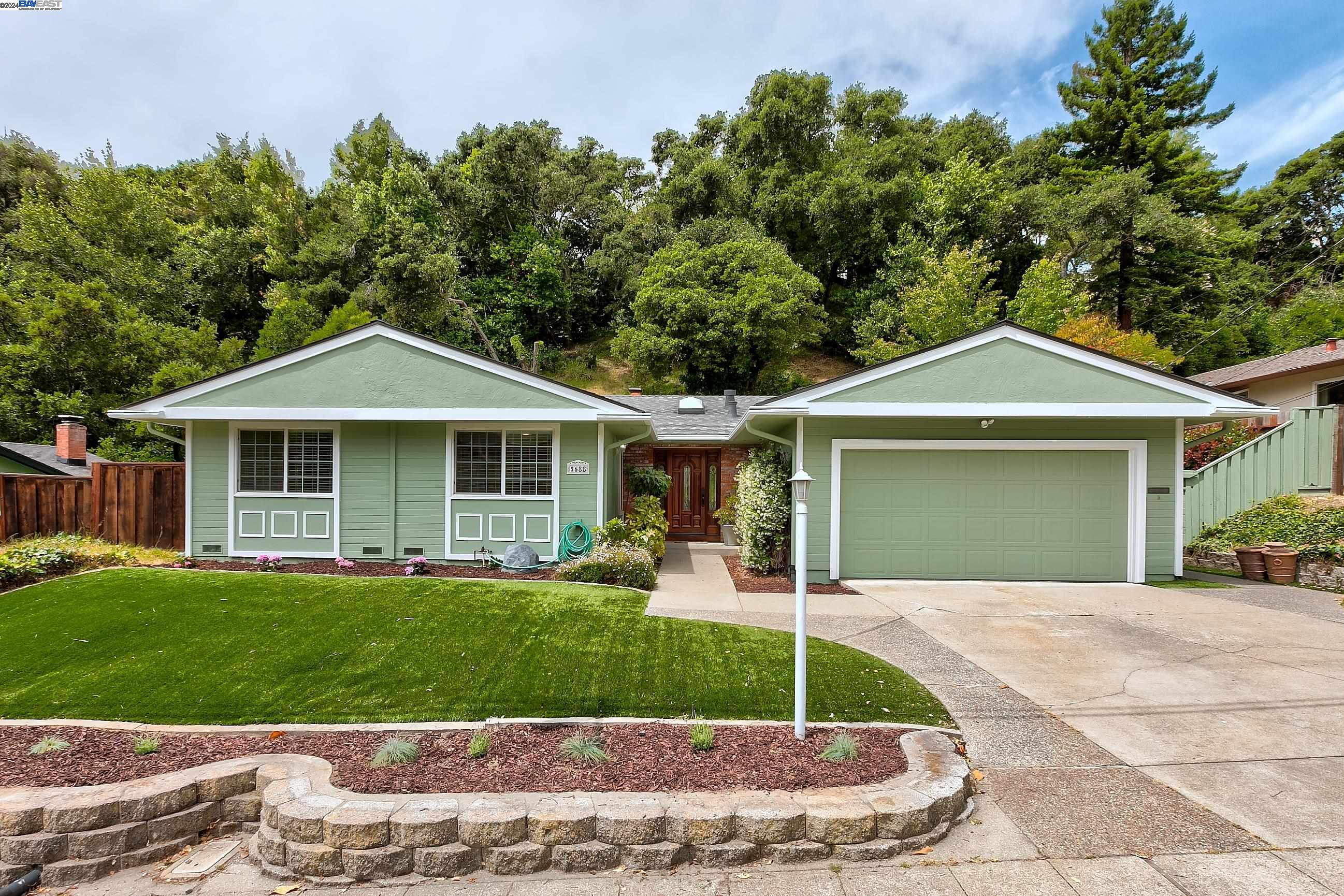 Detail Gallery Image 1 of 1 For 5688 Cold Water Dr, Castro Valley,  CA 94552 - 4 Beds | 2 Baths
