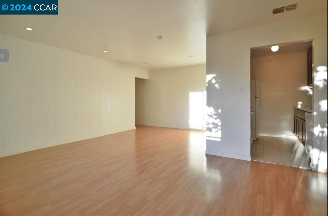 Photo #3: 41061948 Listing 