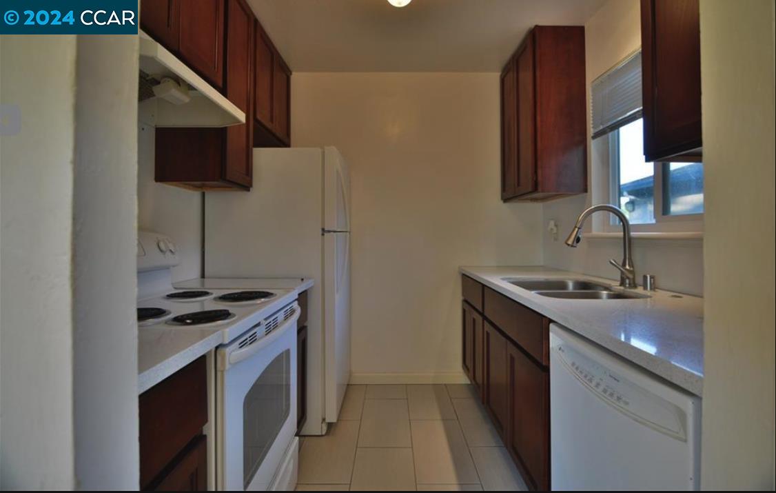 Photo #5: 41061948 Listing 