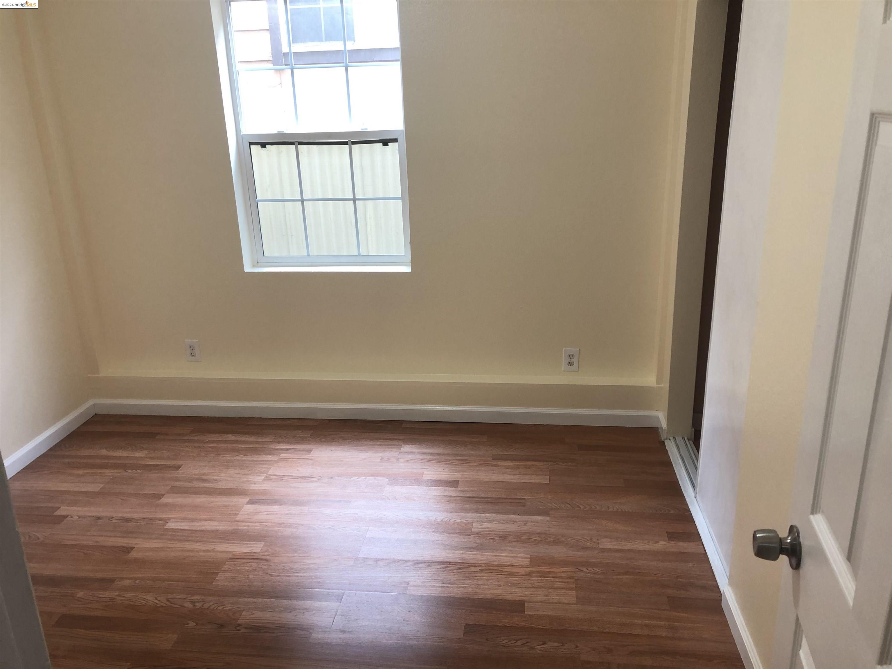 3433 Haven downstairs #3 # 3, Oakland, California 94608, 1 Bedroom Bedrooms, 5 Rooms Rooms,Residential Lease,For Rent,3433 Haven downstairs #3 # 3,41061961