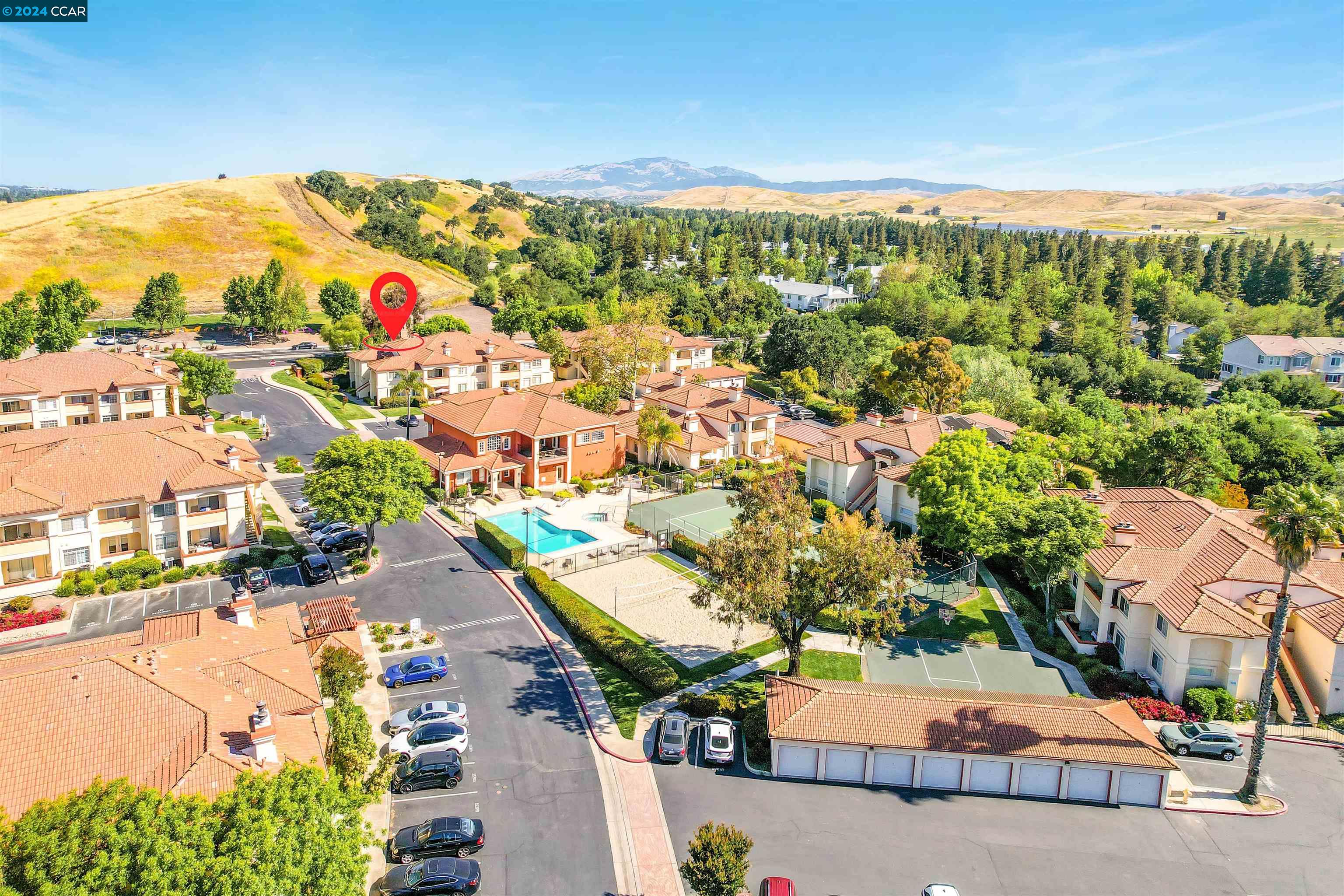 Photo #3: 41061978 Listing 
