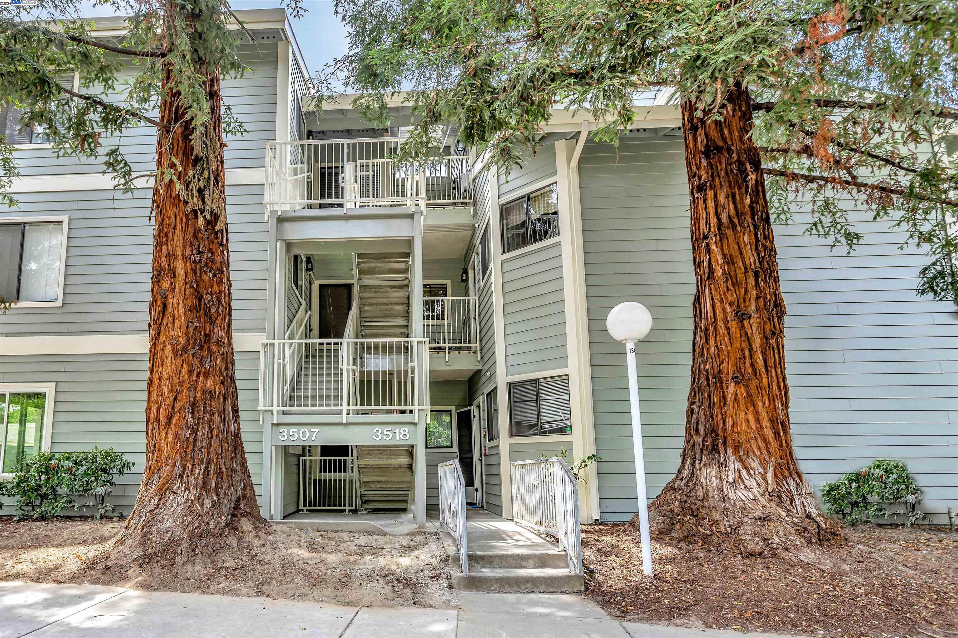 Photo #2: 41062128 Listing 