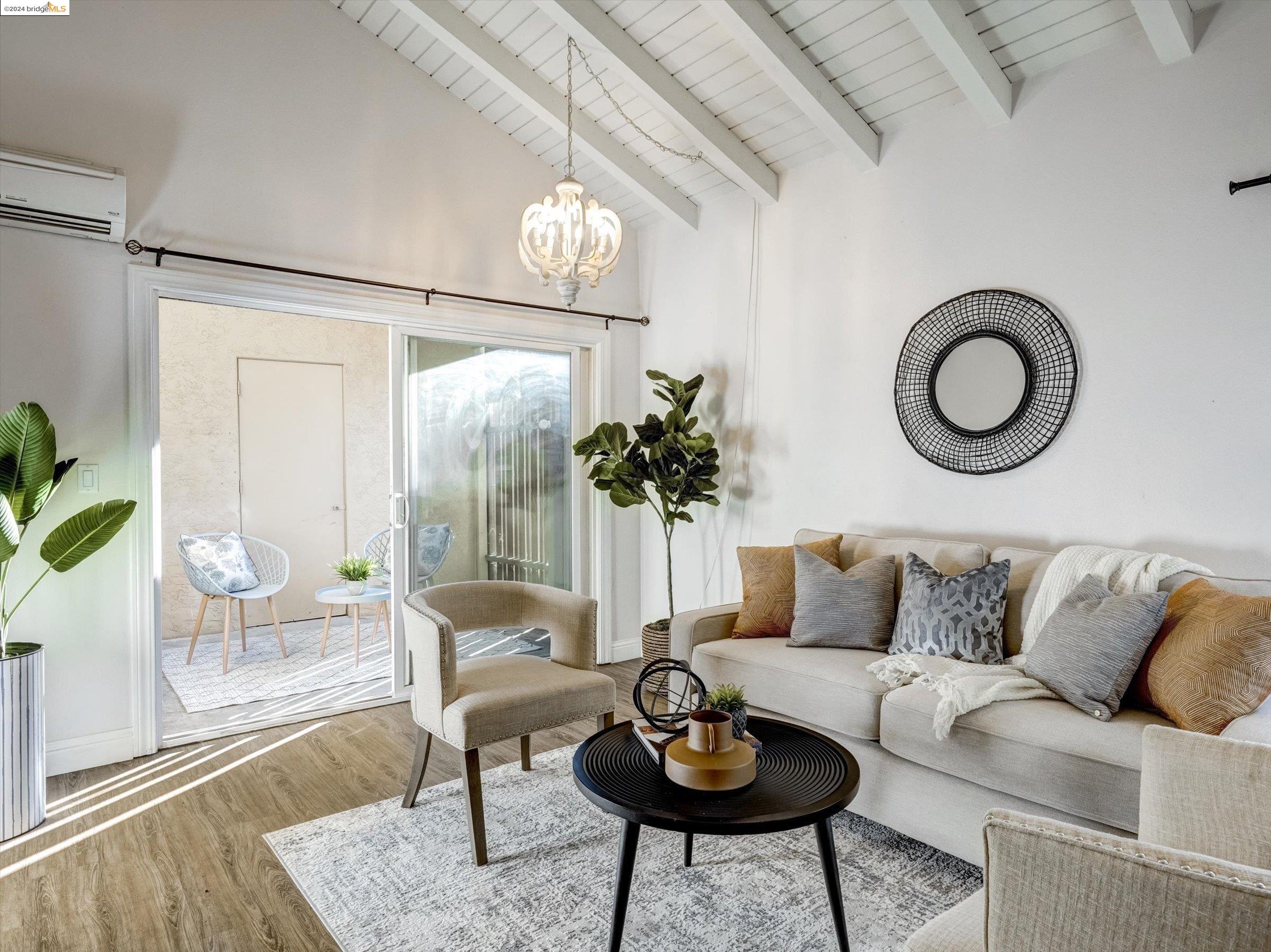 Photo #6: 41062158 Listing 