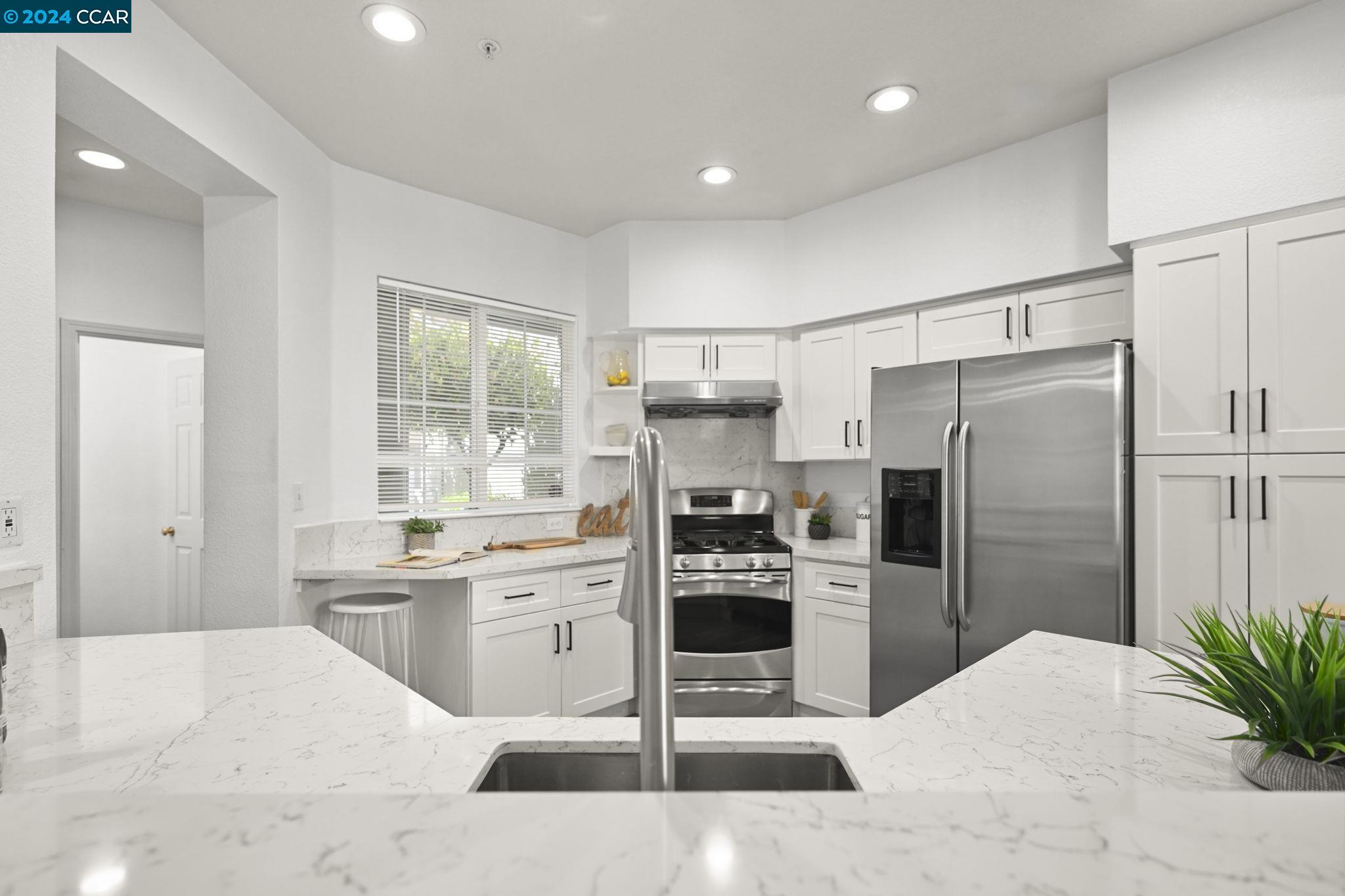Photo #4: 41062210 Listing 