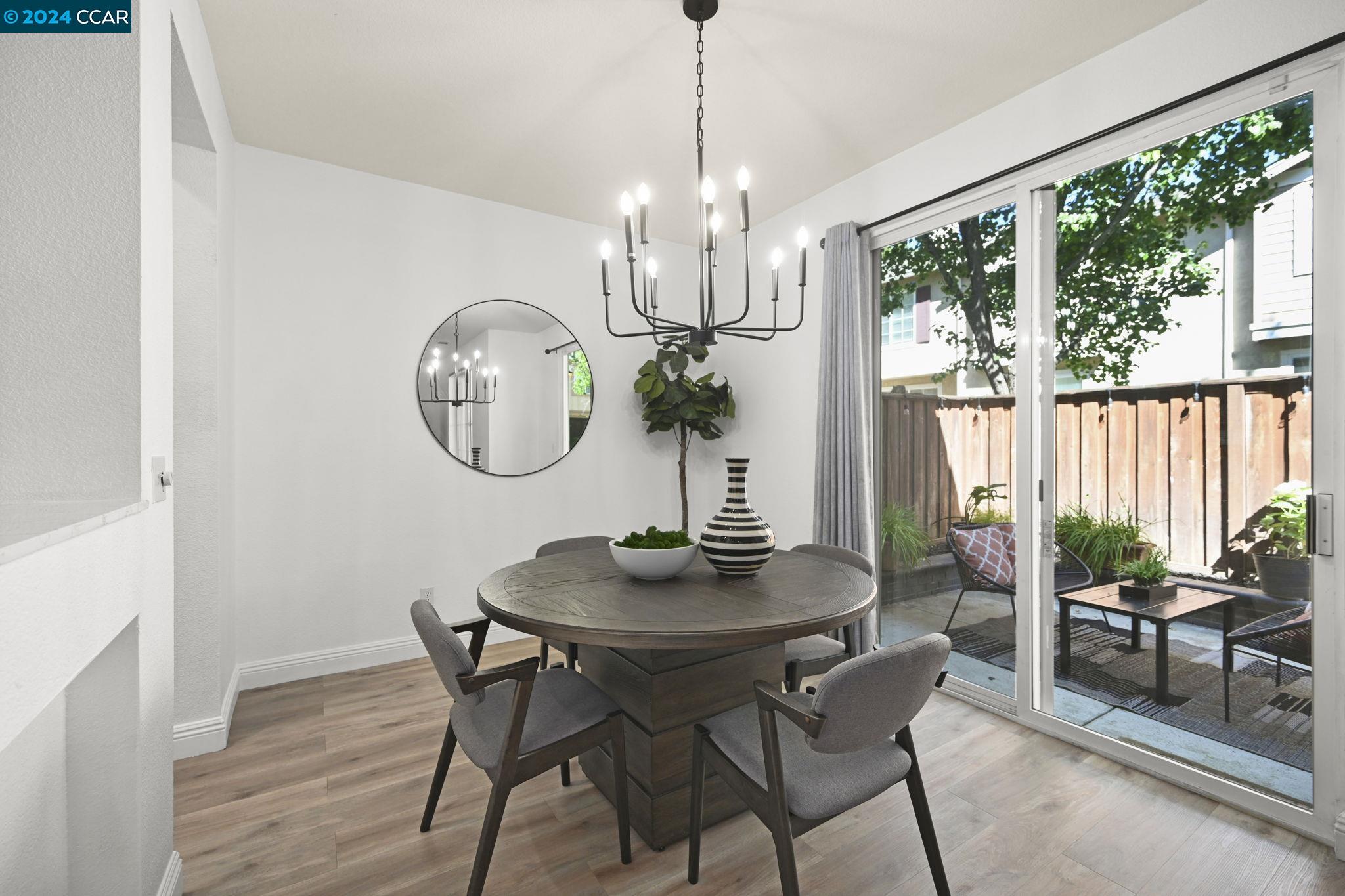 Photo #5: 41062210 Listing 
