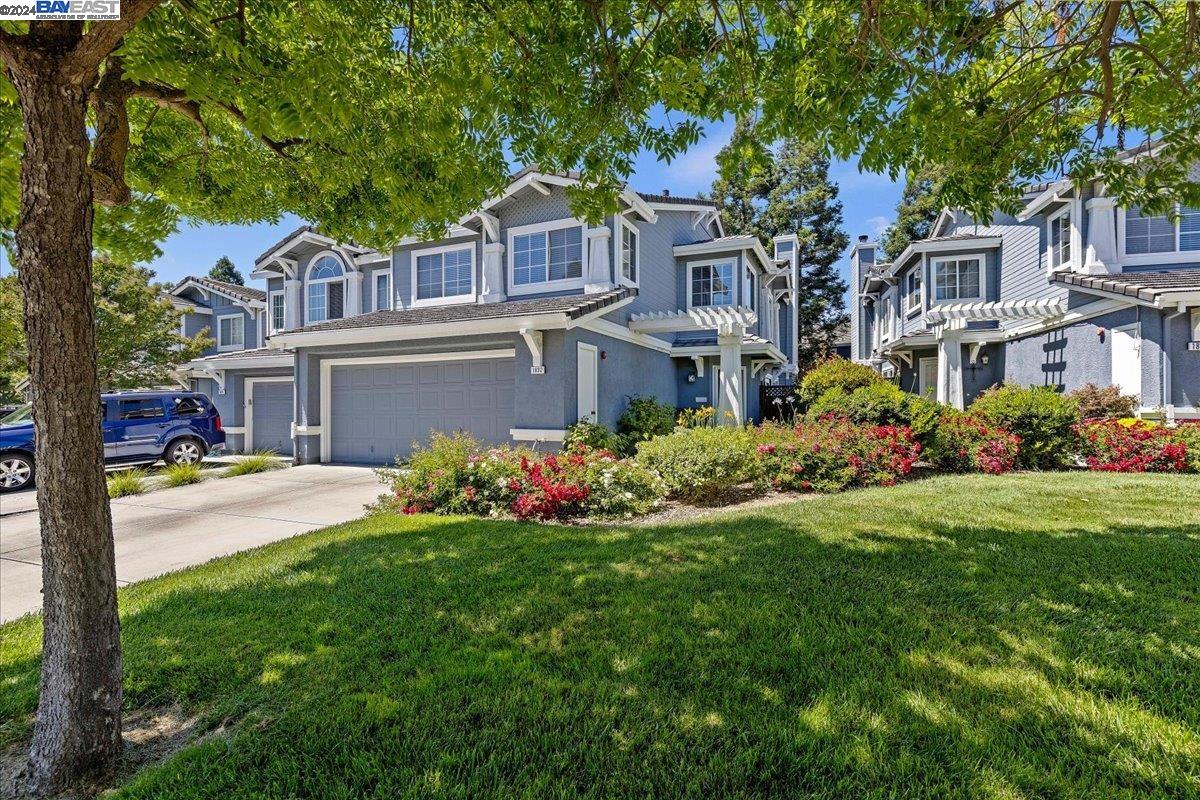 More Details about MLS # 41062229 : 1832 CORTE CAVA