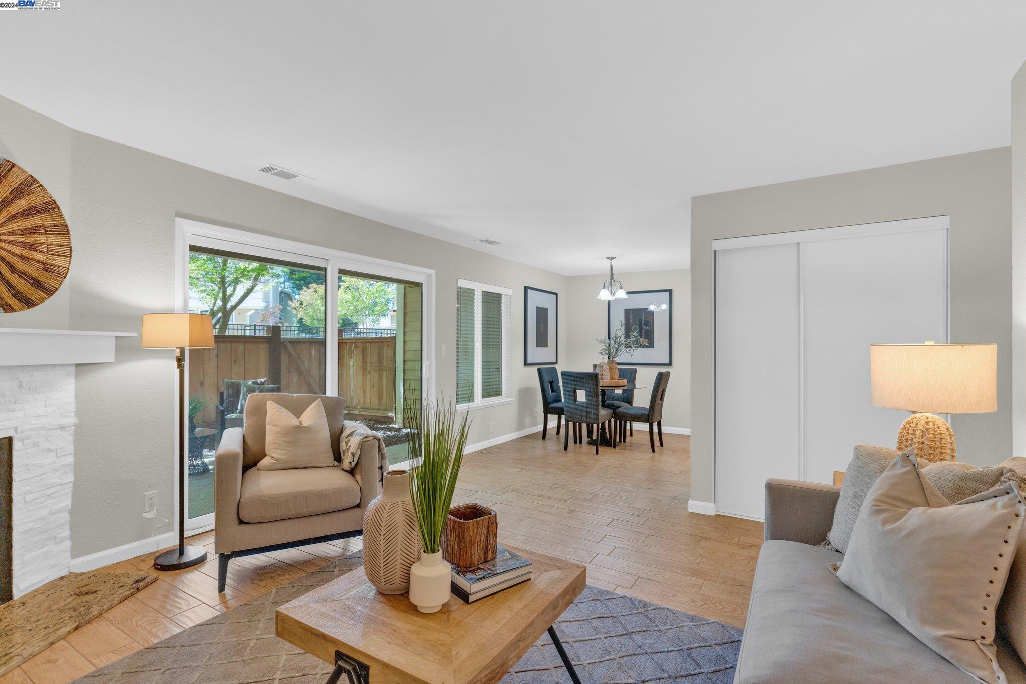 Photo #2: 41062247 Listing 