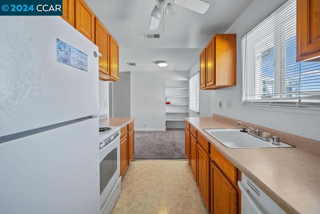 Photo #4: 41062306 Listing 