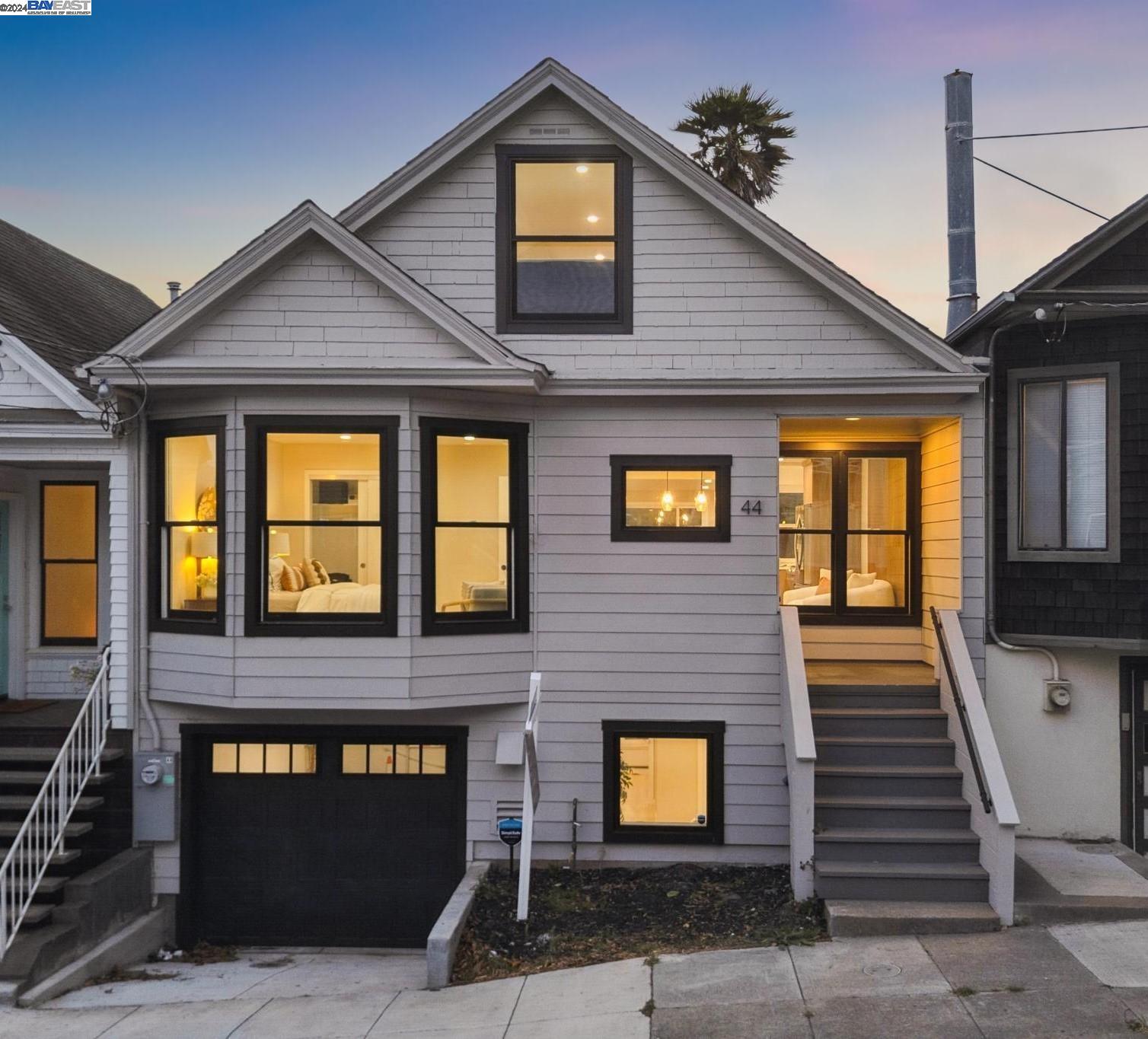 Detail Gallery Image 1 of 1 For 44 Bache St, San Francisco,  CA 94110 - 3 Beds | 3 Baths