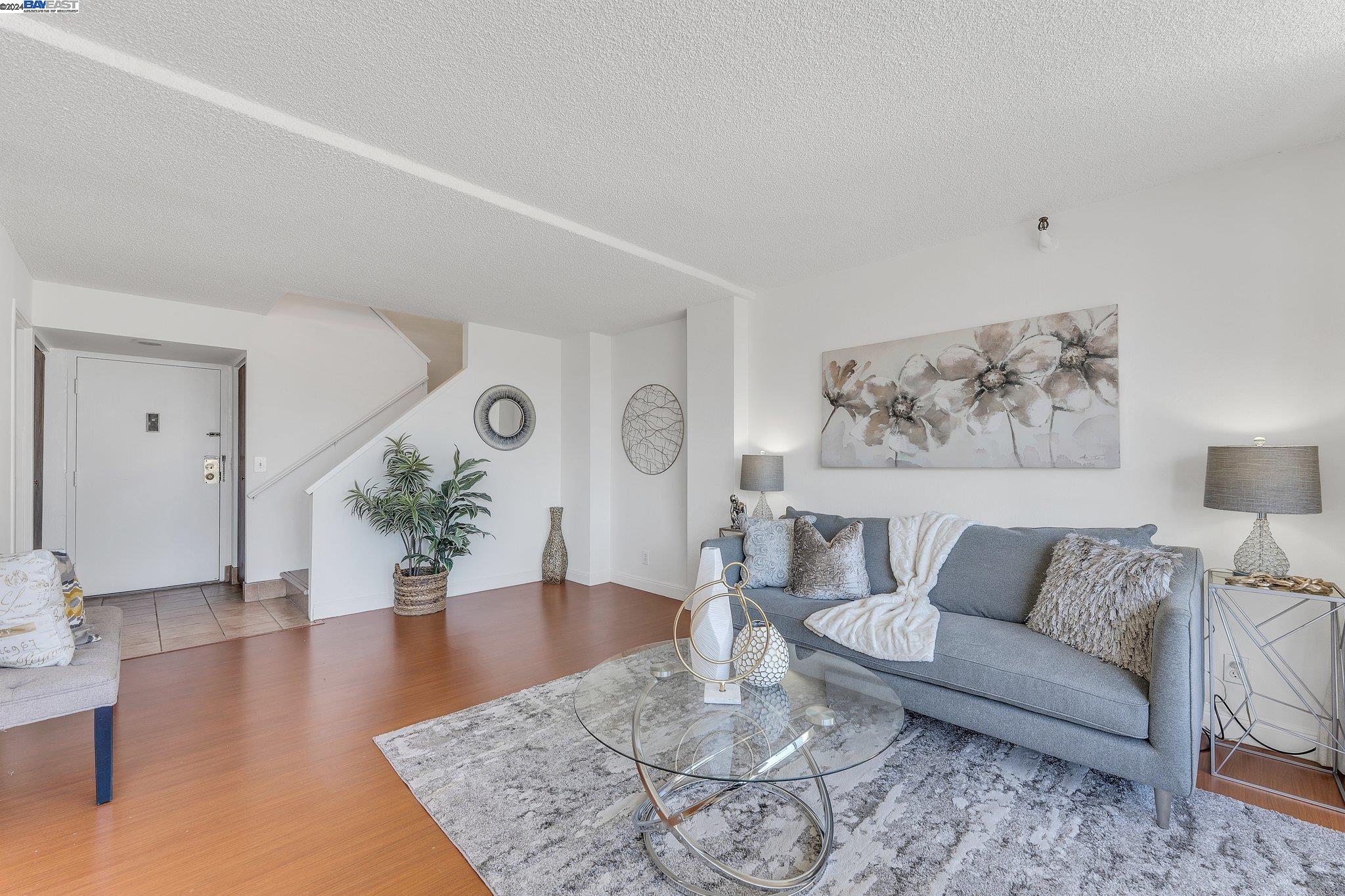 Photo #4: 41062459 Listing 