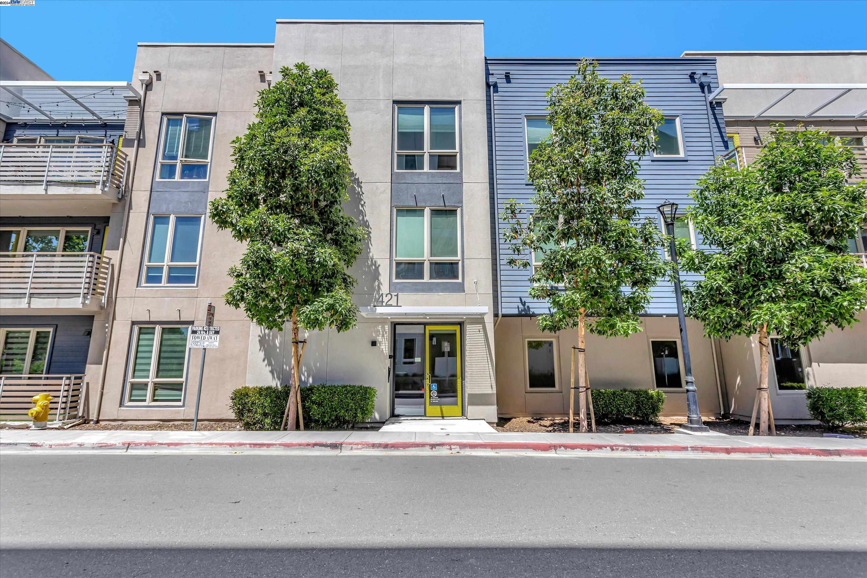 Detail Gallery Image 1 of 1 For 421 Vineyard Ave #20,  Milpitas,  CA 95035 - 3 Beds | 2/1 Baths
