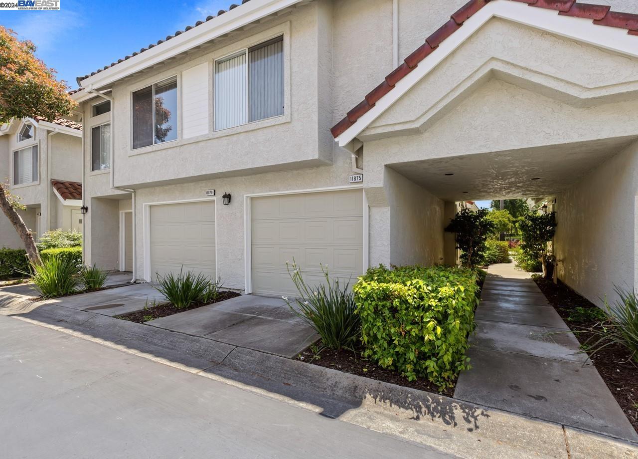 Detail Gallery Image 1 of 1 For 11879 Flanagan Ct, Dublin,  CA 94568 - 2 Beds | 2 Baths