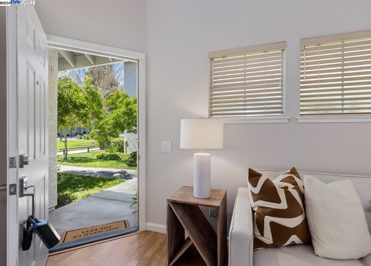 Photo #5: 41062490 Listing 
