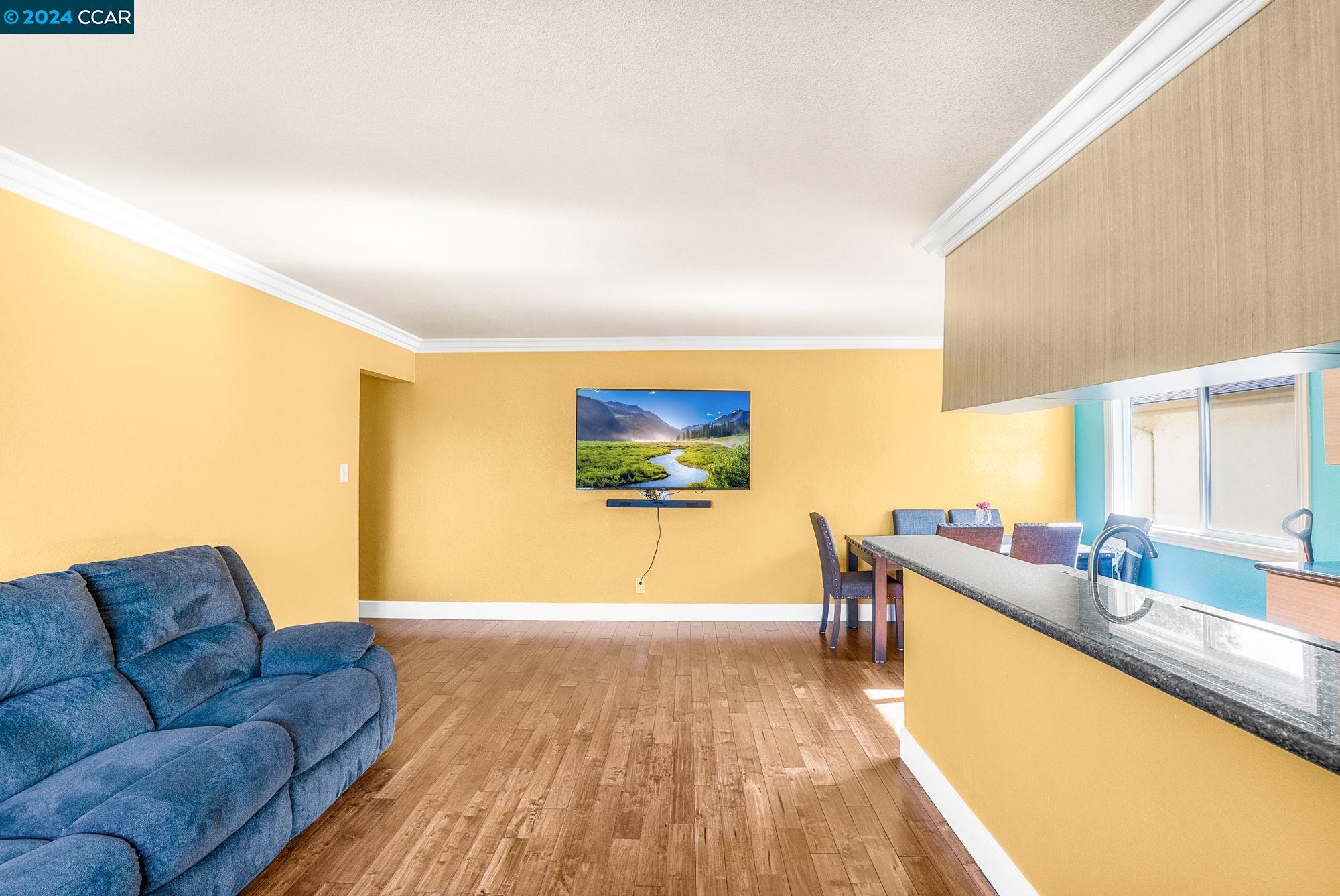 Photo #6: 41062582 Listing 