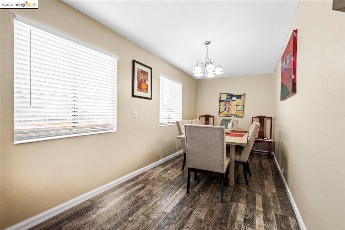 1000 102nd Avenue, Oakland, California 94603, 3 Bedrooms Bedrooms, 6 Rooms Rooms,3 BathroomsBathrooms,Residential,For Sale,1000 102nd Avenue,41062602
