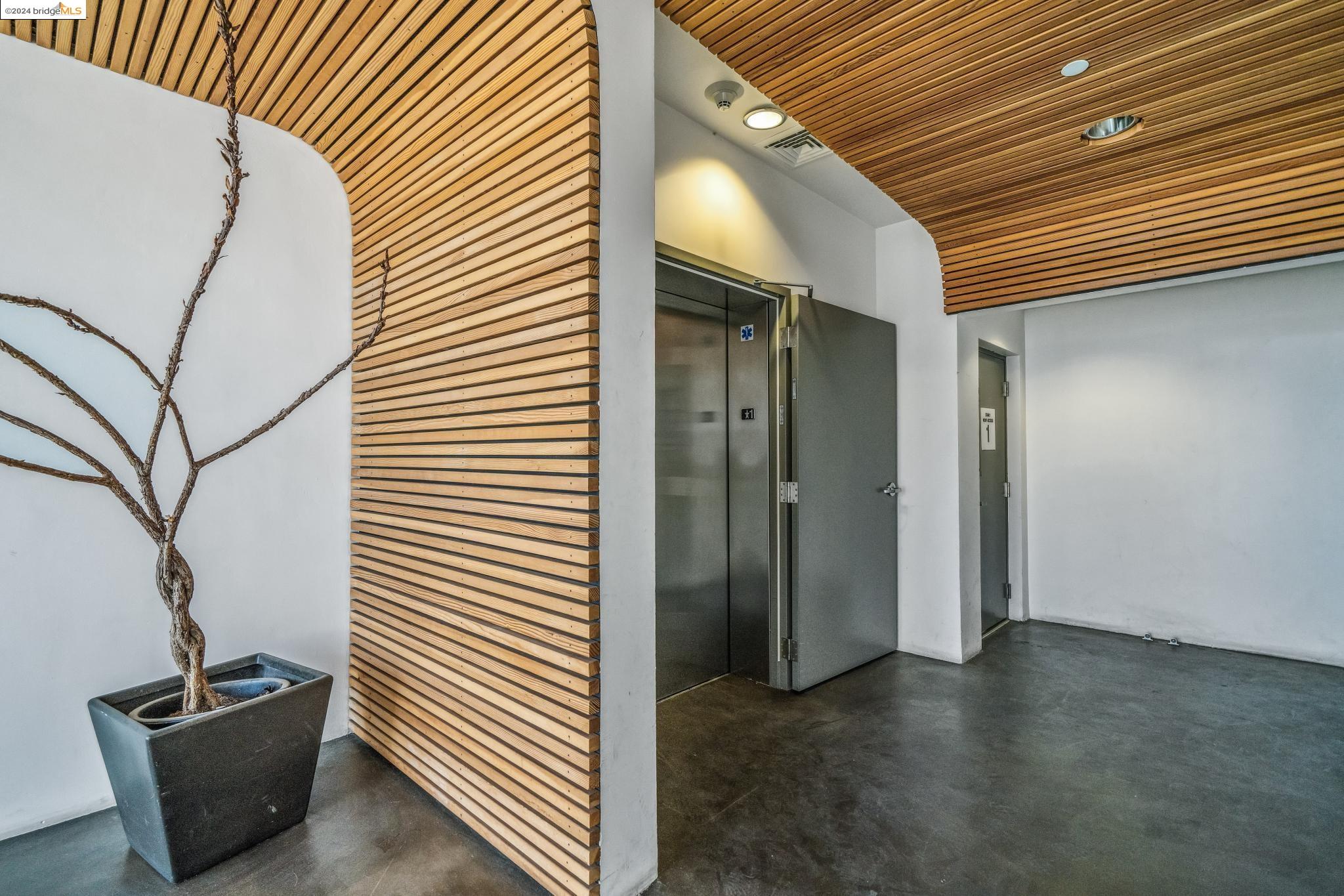 Photo #4: 41062609 Listing 