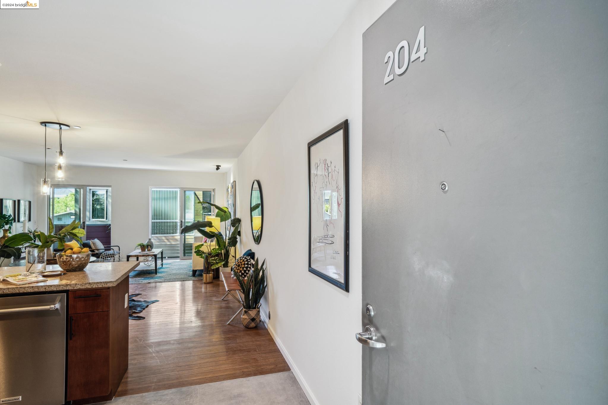 Photo #6: 41062609 Listing 