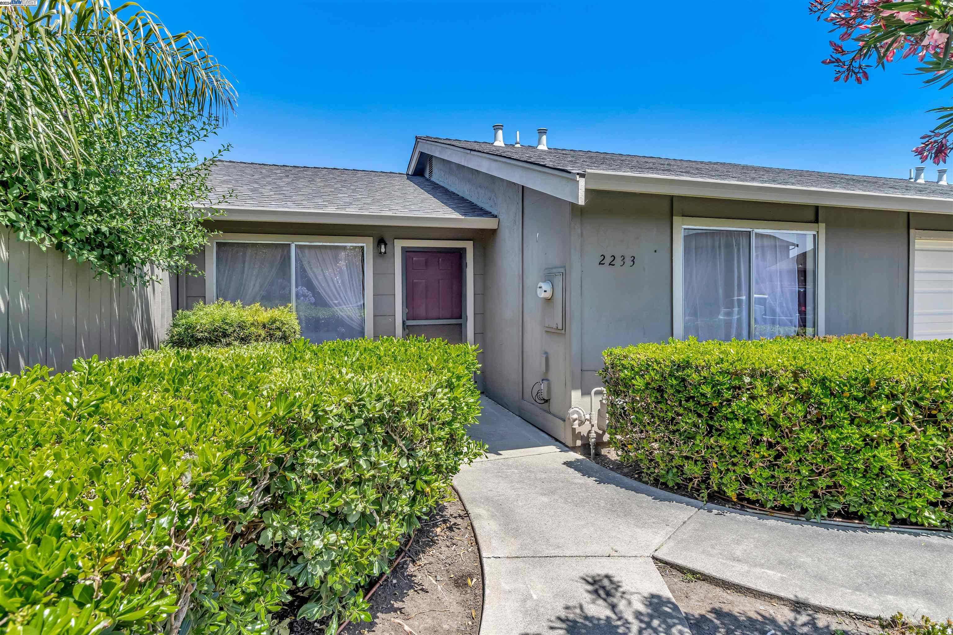 Photo #2: 41062707 Listing 