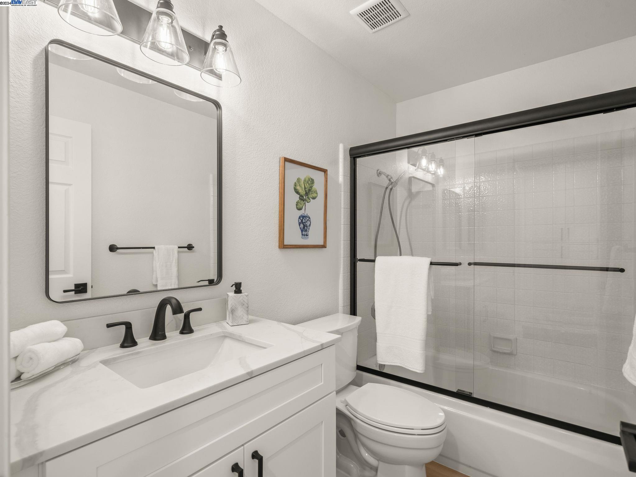 Photo #5: 41062729 Listing 