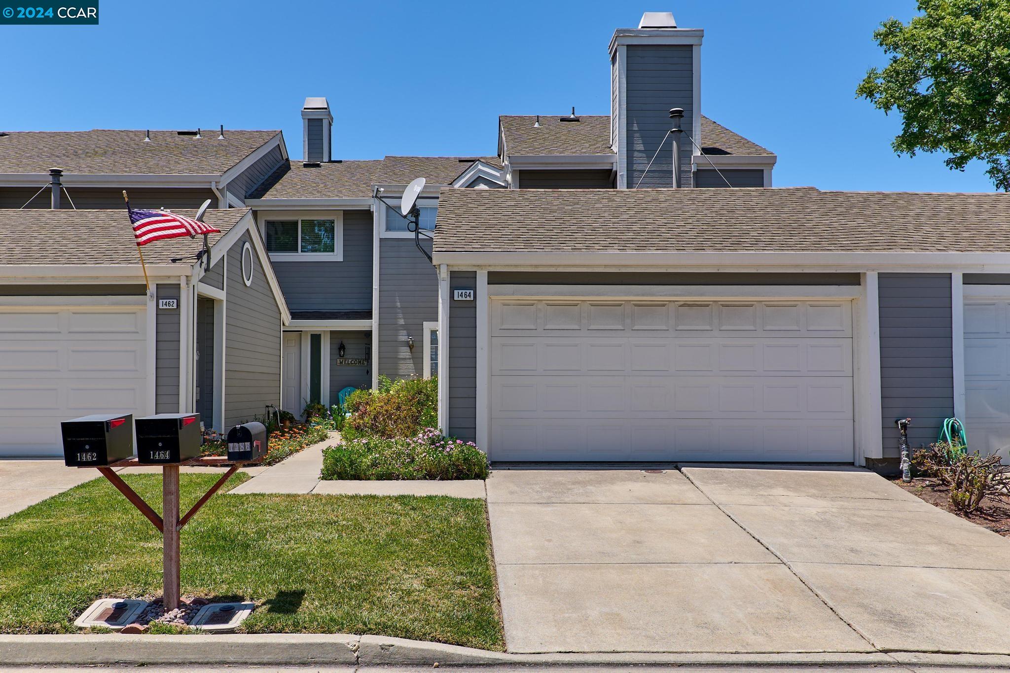 Detail Gallery Image 1 of 1 For 1464 Peachtree Cmn, Livermore,  CA 94551 - 3 Beds | 2/1 Baths