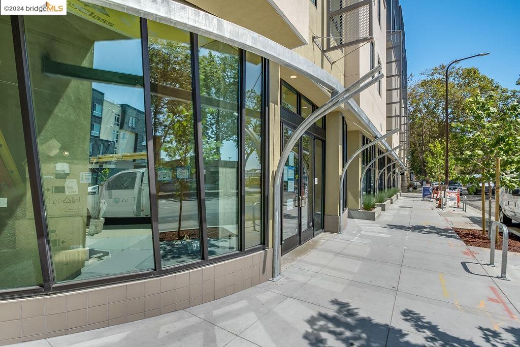 Detail Gallery Image 19 of 21 For 2747 San Pablo Ave #217,  Berkeley,  CA 94702 - 1 Beds | 1/1 Baths