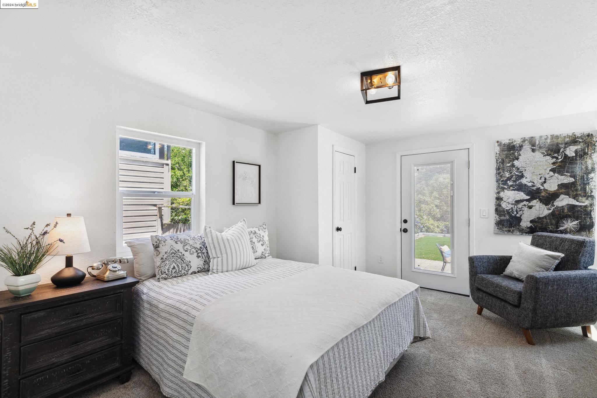 7626 Sterling Dr