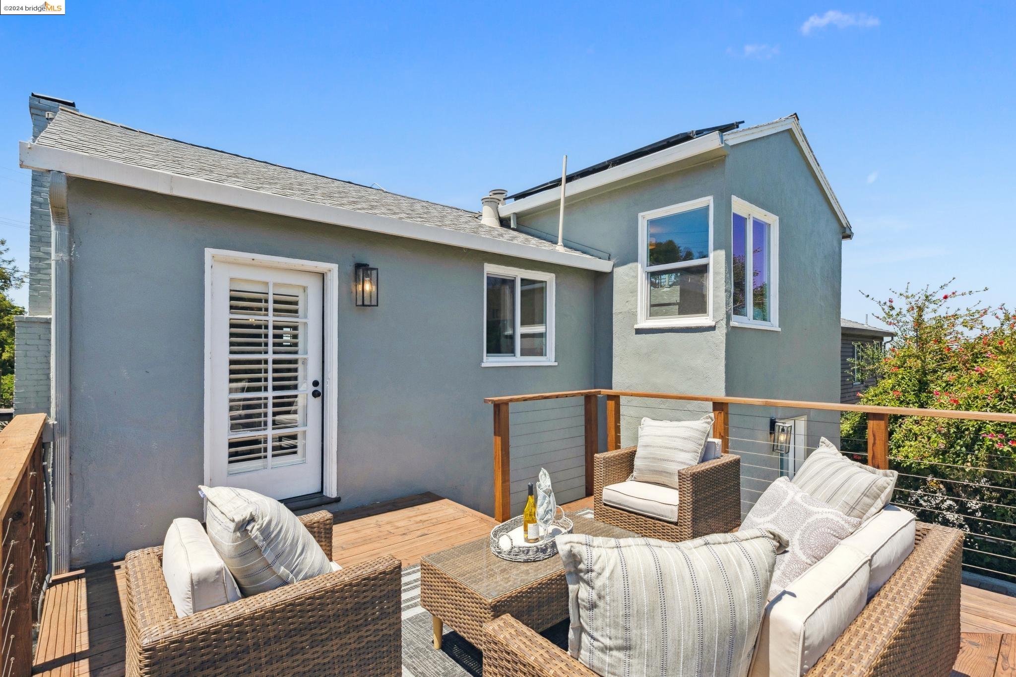 7626 Sterling Dr