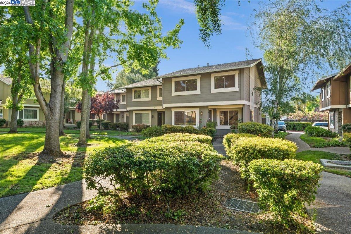 Photo #2: 41062901 Listing 