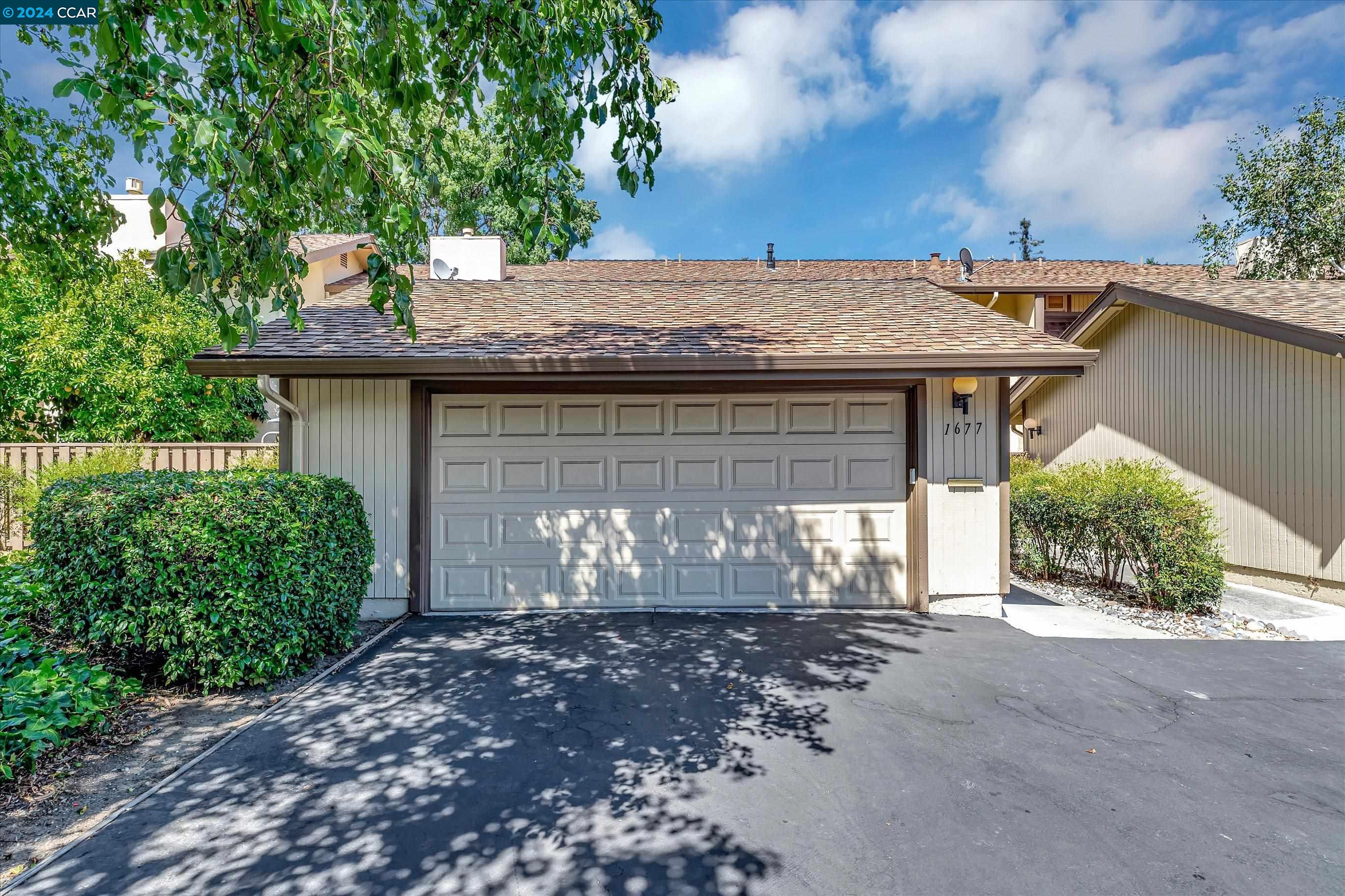 Photo #3: 41062909 Listing 