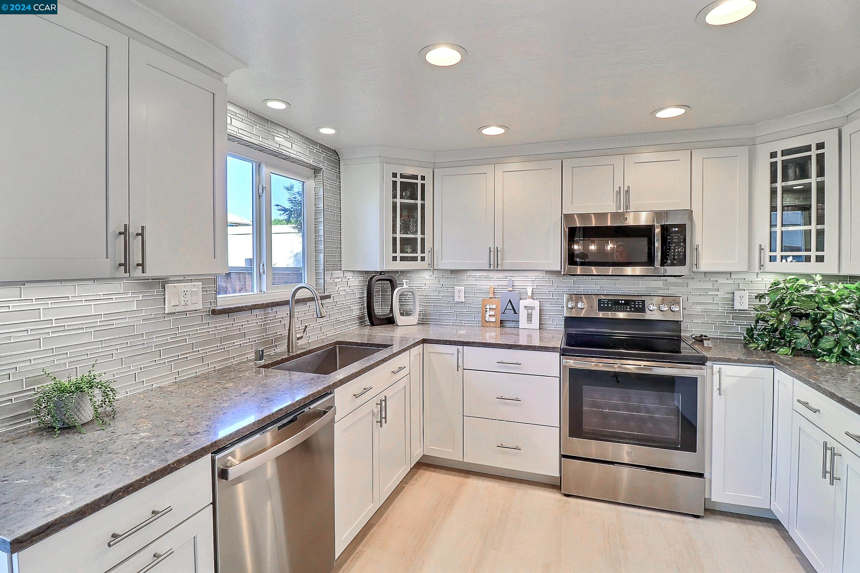 Photo #6: 41062954 Listing 