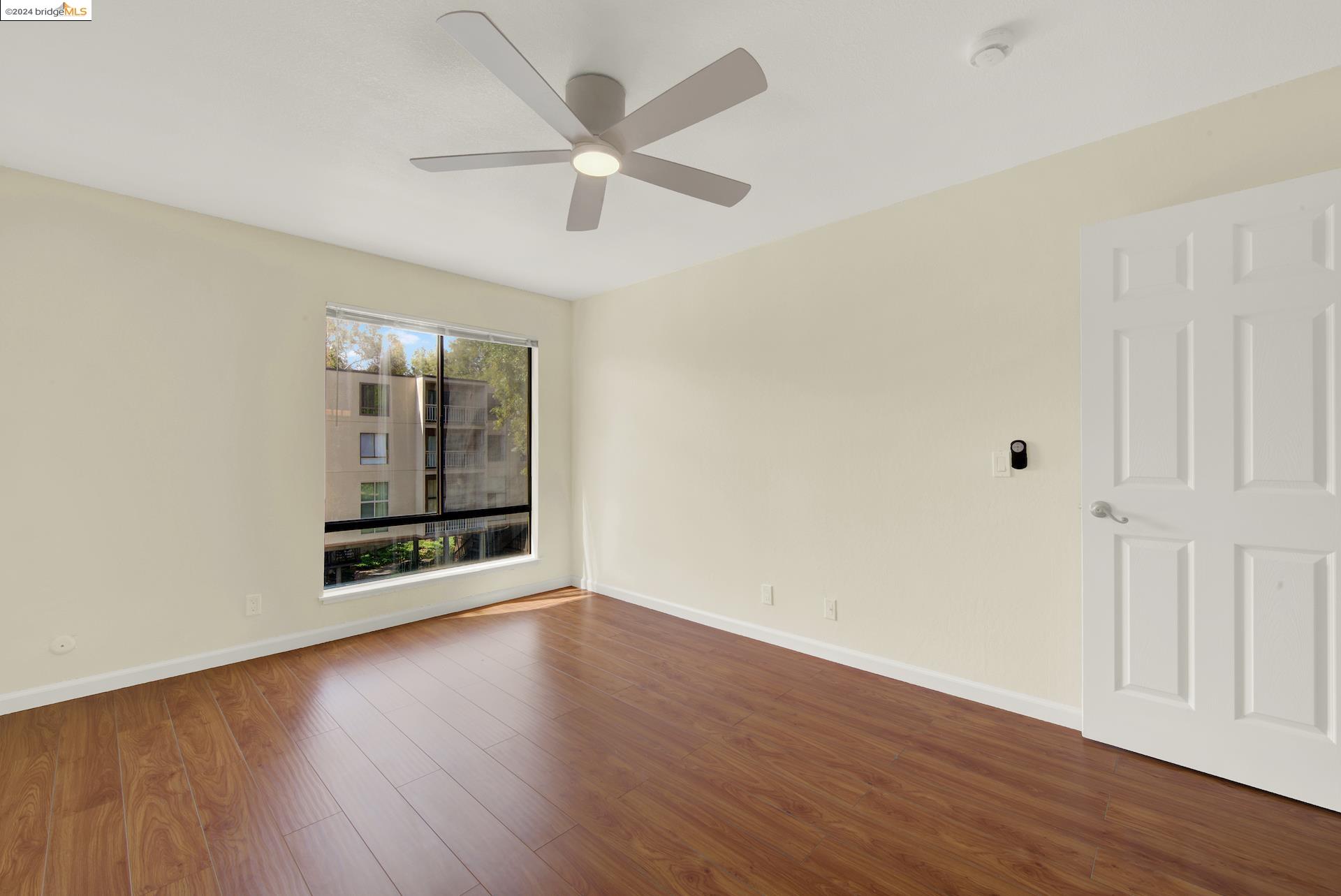 Photo #35: 41063000 Listing: Photo #35
