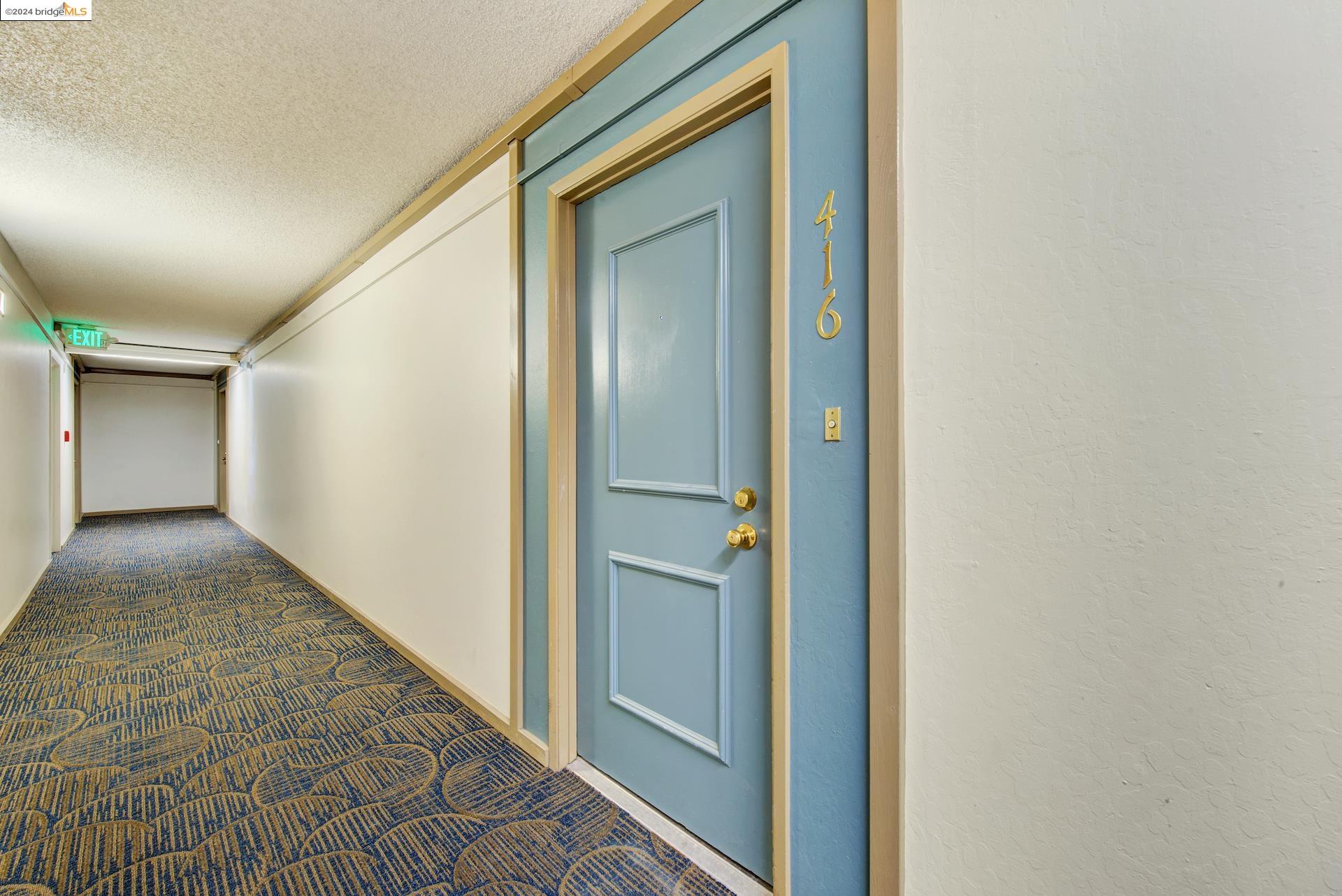 Photo #7: 41063000 Listing: Photo #7