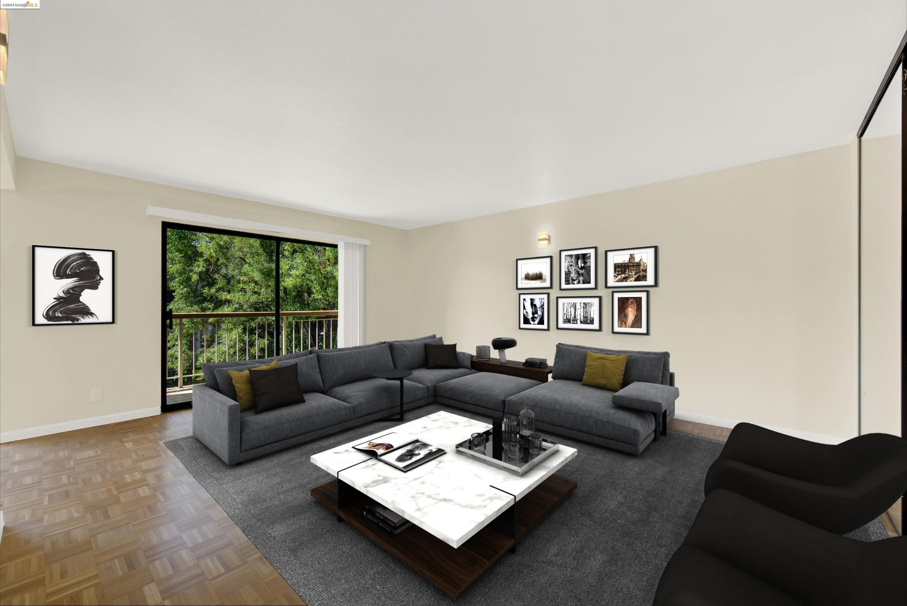 Photo #9: 41063000 Listing: Photo #9