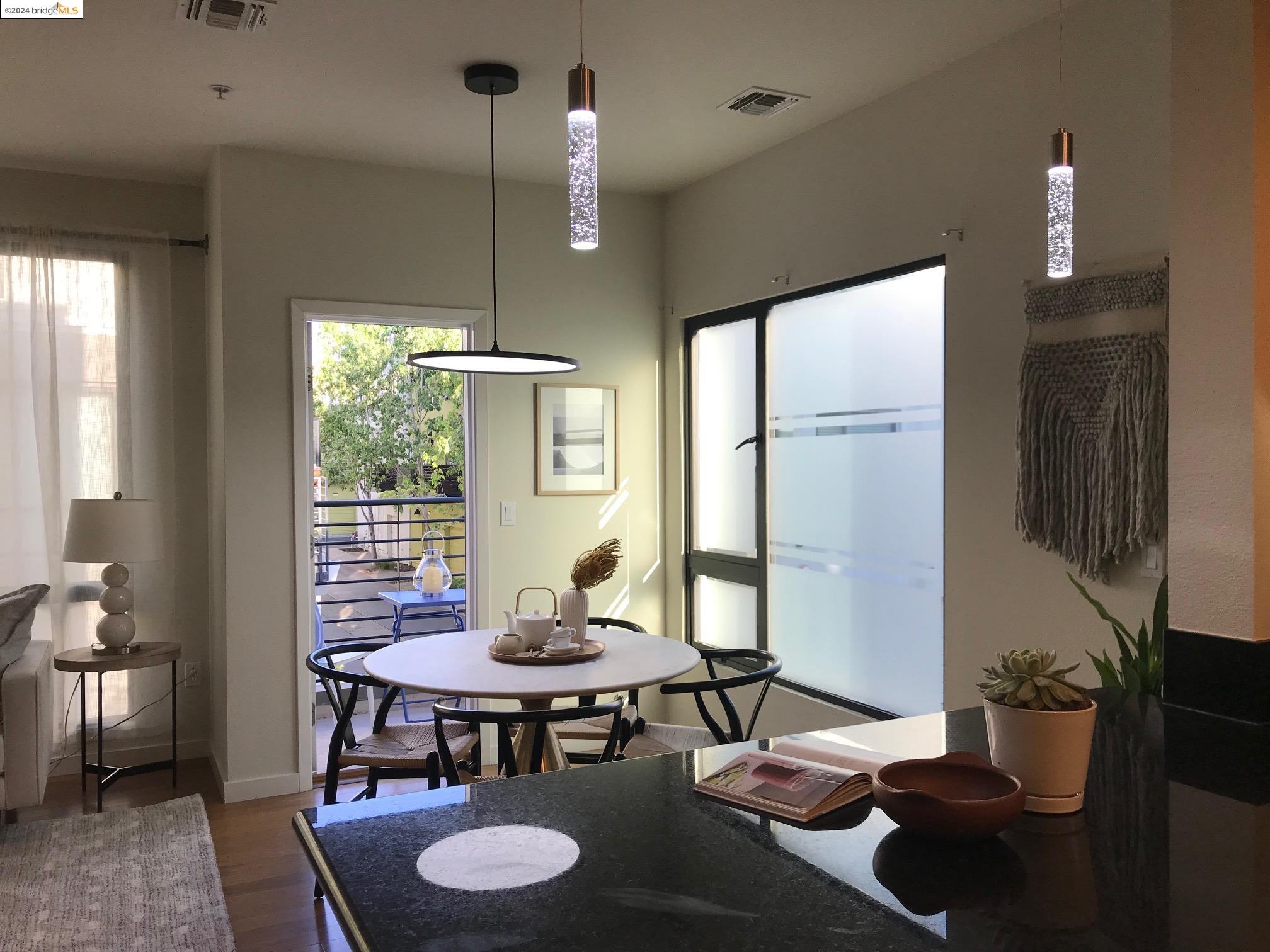 Photo #6: 41063039 Listing 