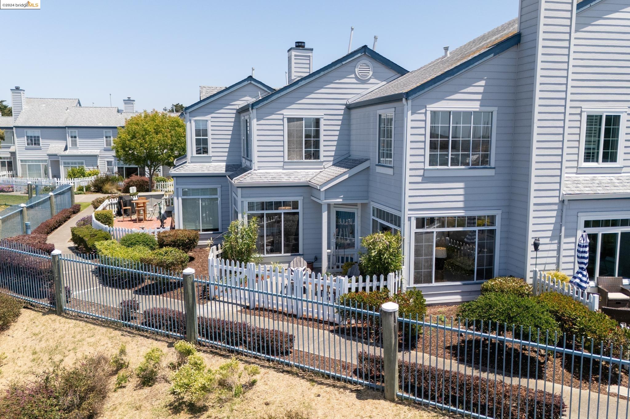 Photo #2: 41063042 Listing 