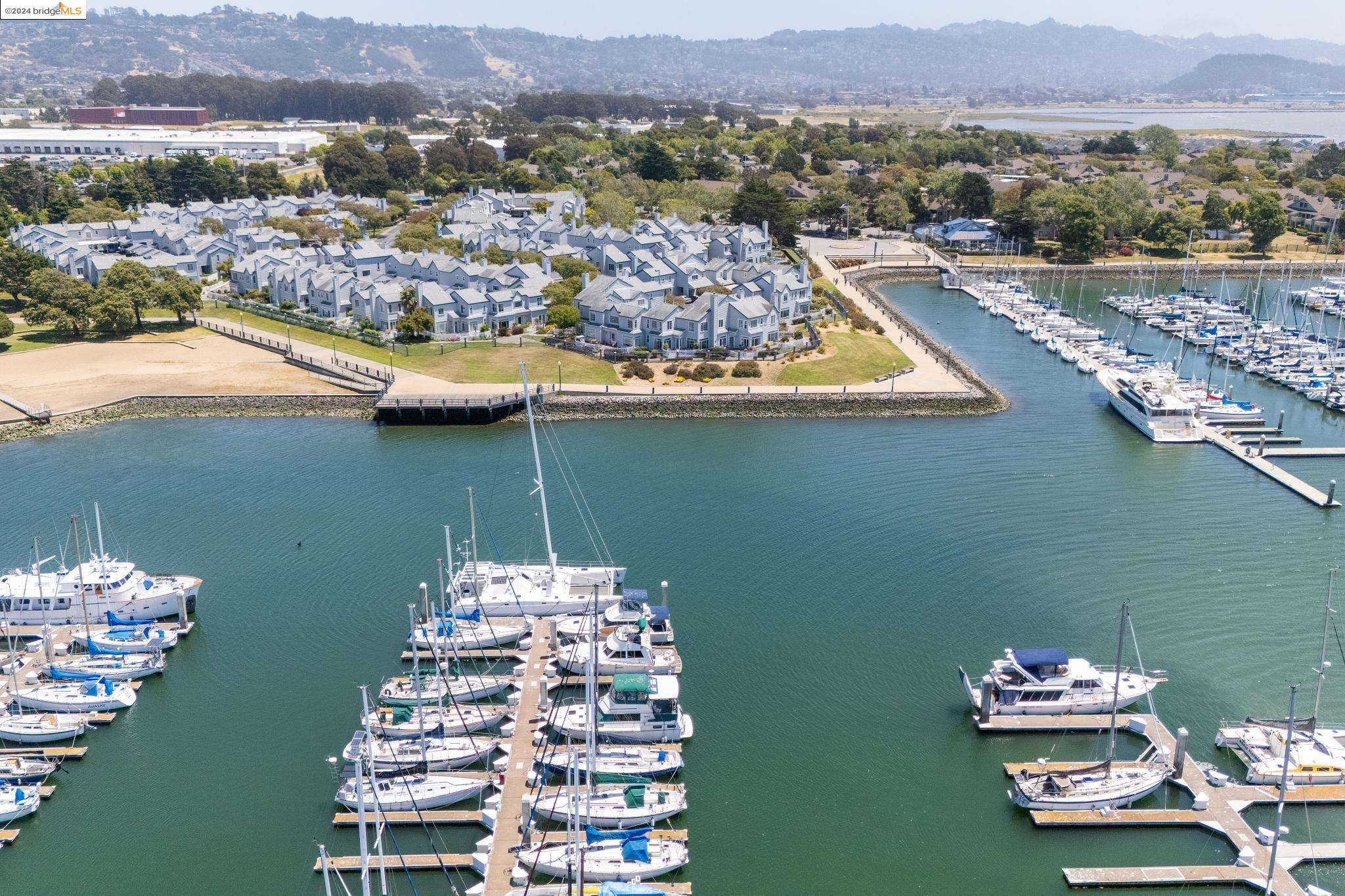 Photo #5: 41063042 Listing 