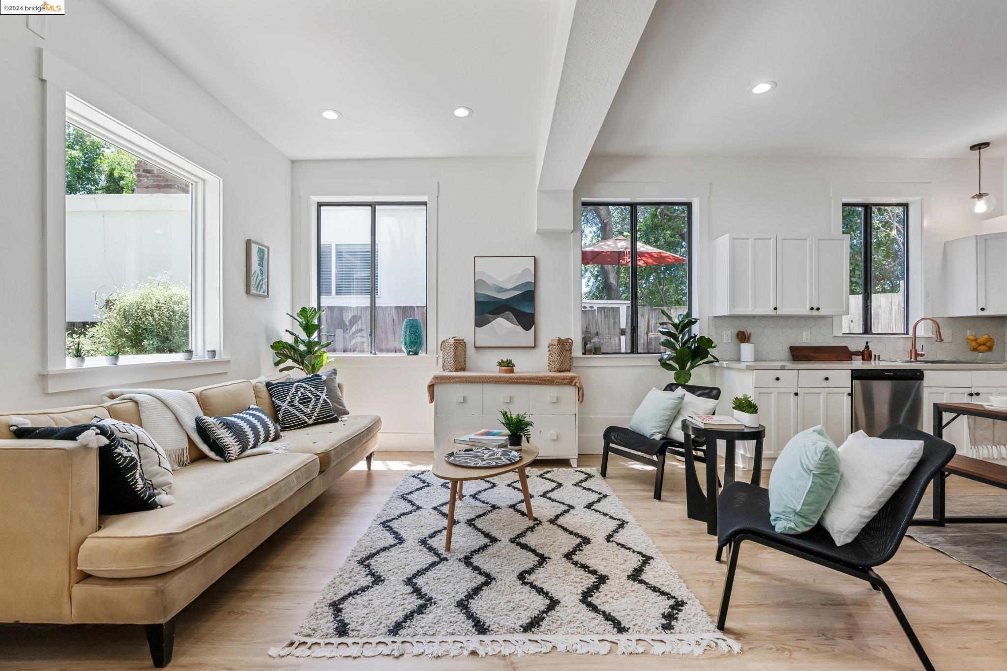 Photo #6: 41063049 Listing 