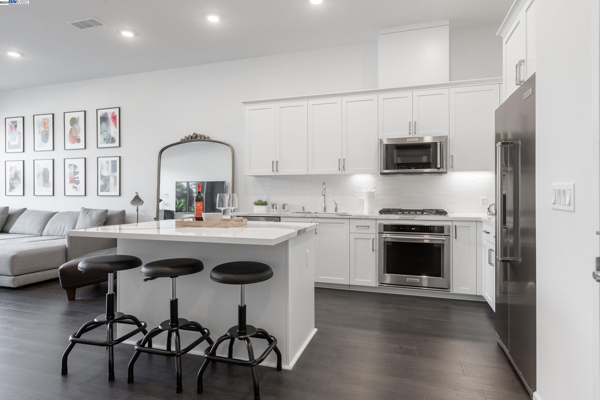 Photo #3: 41063066 Listing 